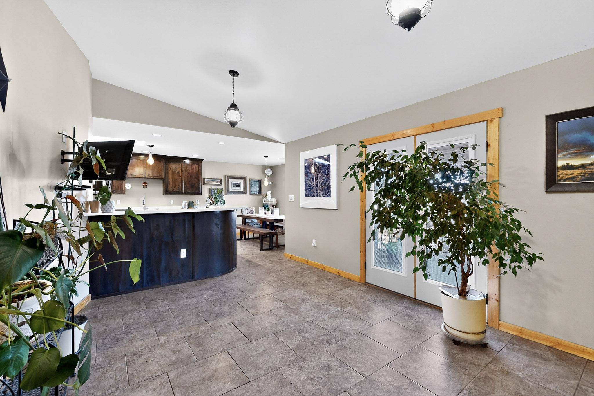 20 ORONA Road