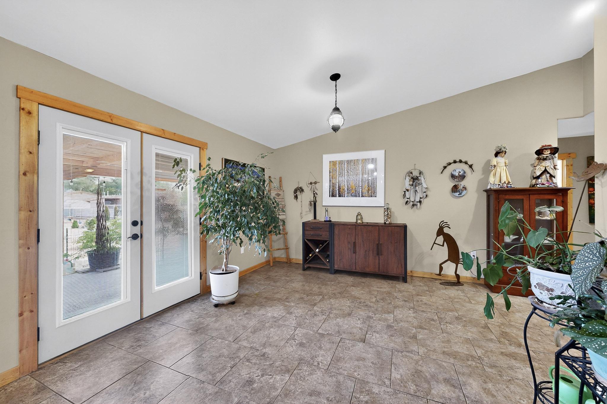 20 ORONA Road