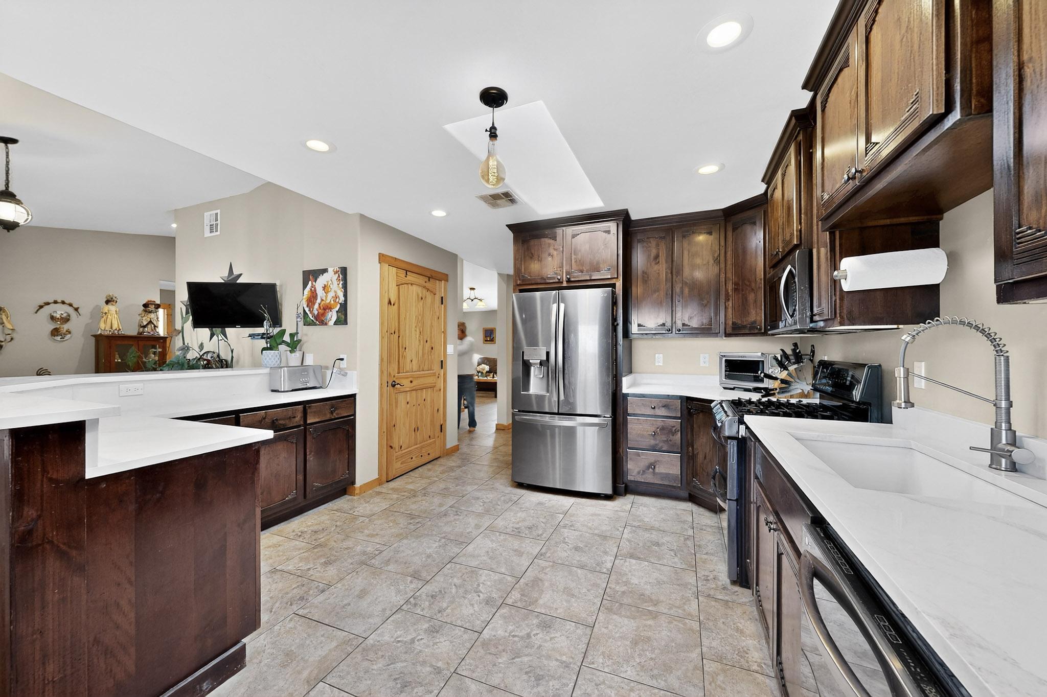 20 ORONA Road