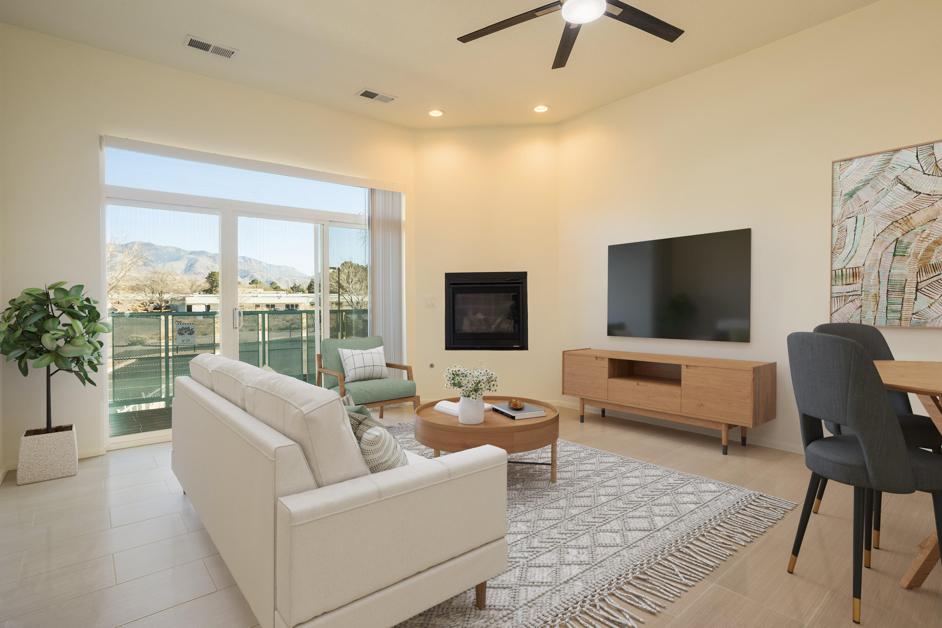 4224 VIDA VERDE Lane NE