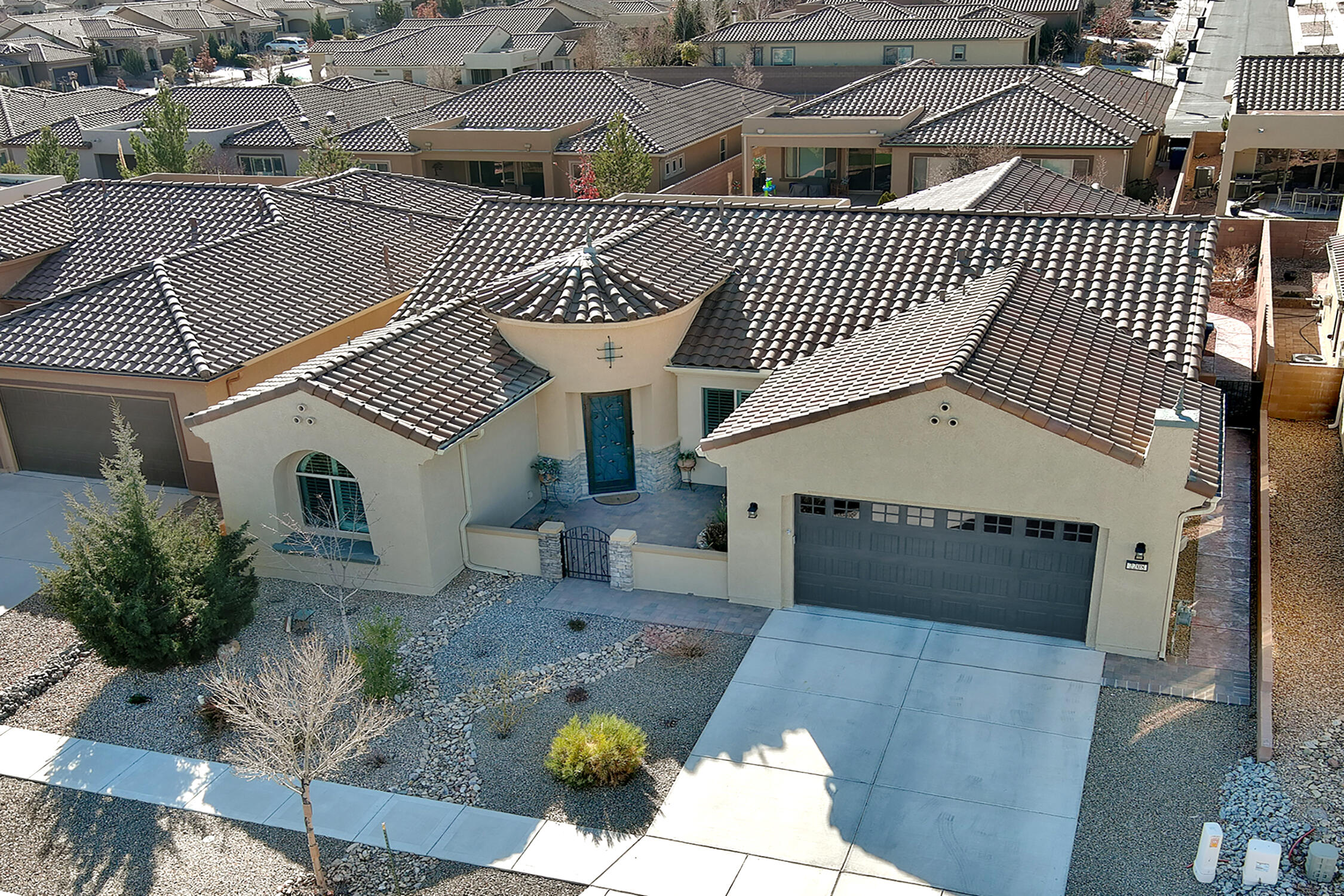 2208 CEBOLLA CREEK Way NW