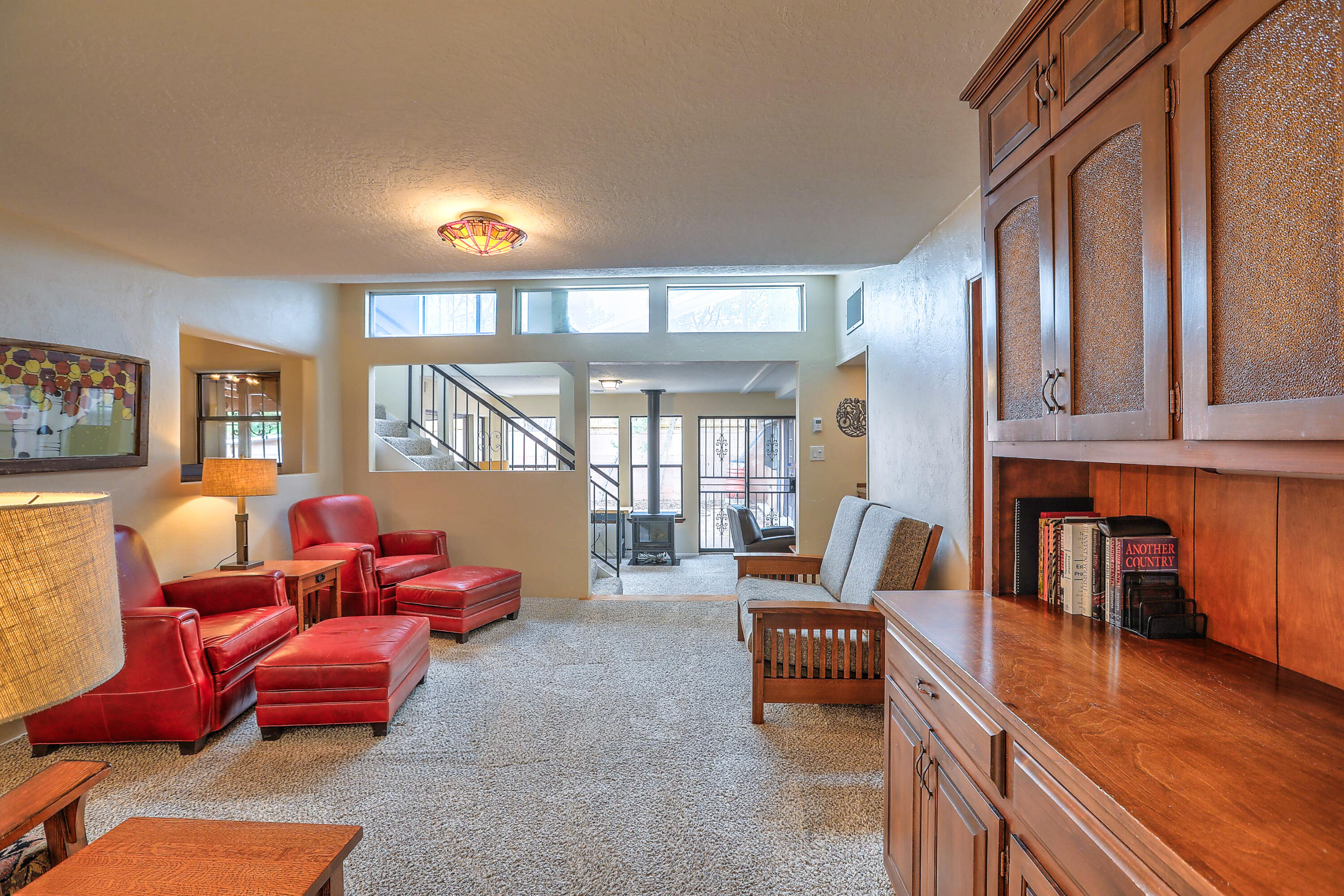 1307 CLAIRE Court NW