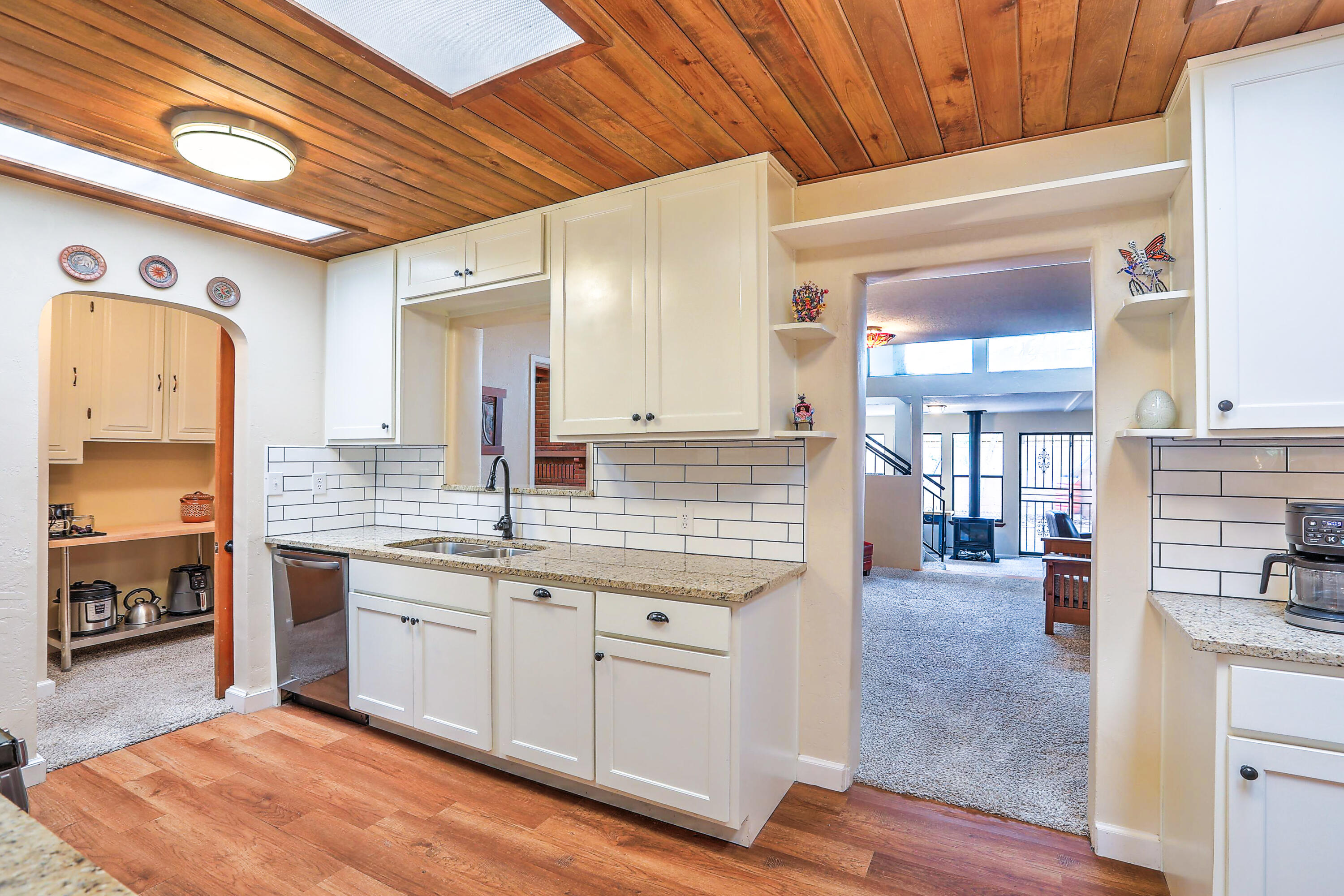 1307 CLAIRE Court NW
