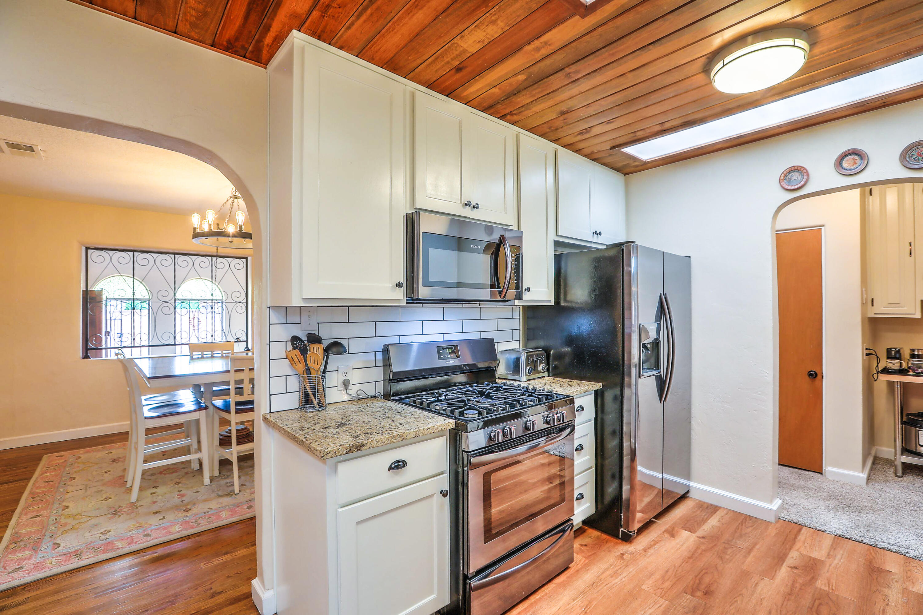 1307 CLAIRE Court NW