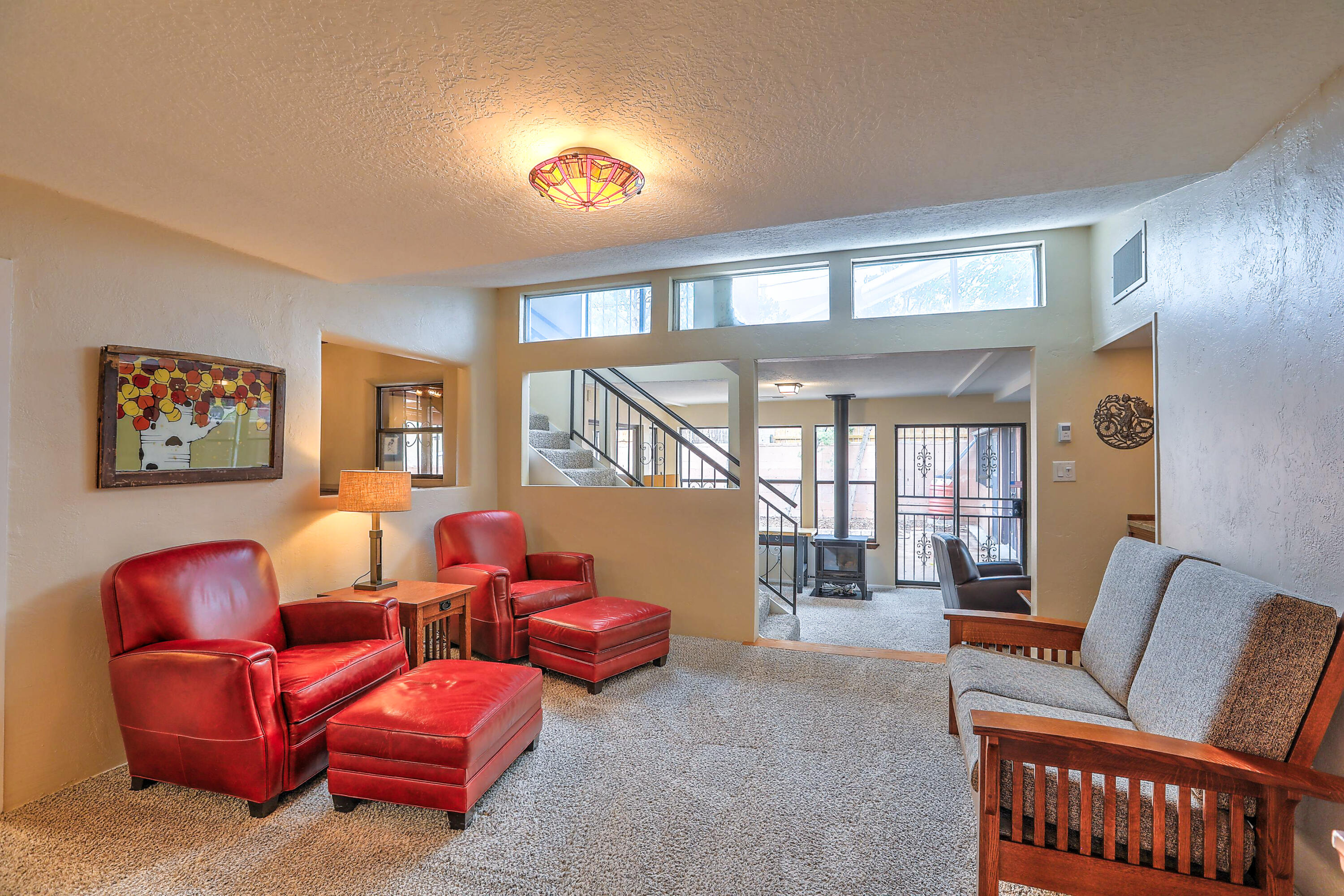 1307 CLAIRE Court NW