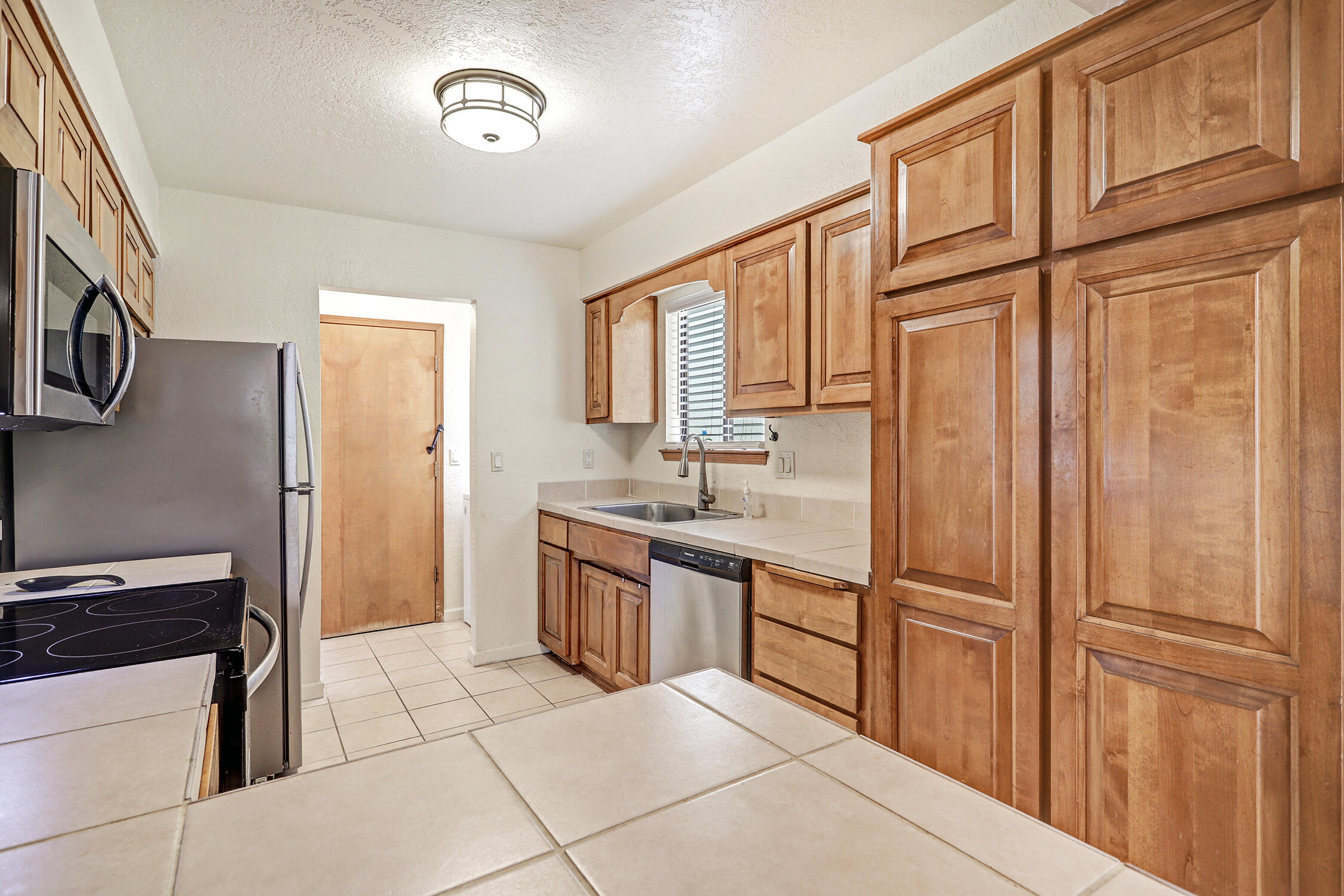 13123 ALICE Avenue NE