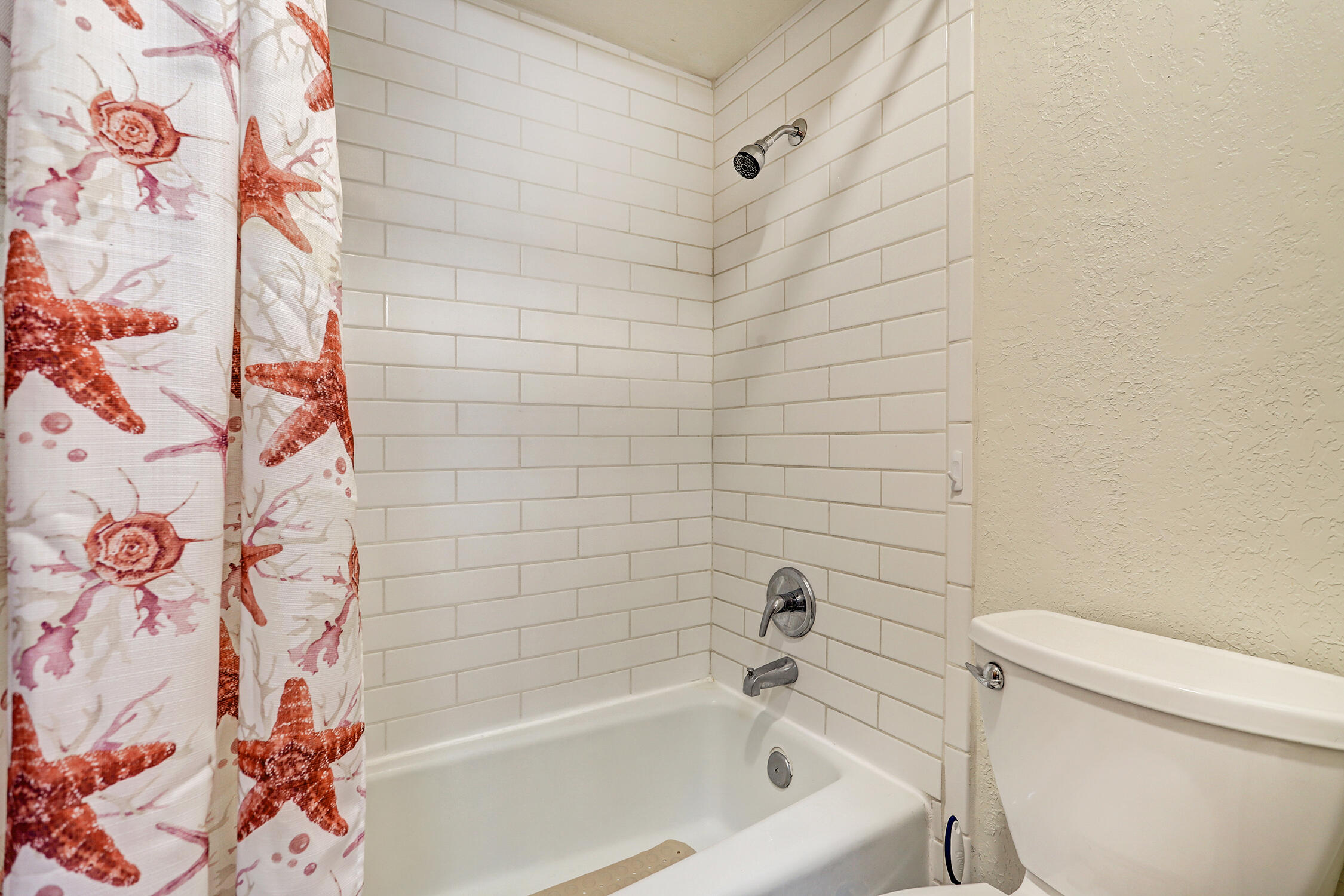 13123 ALICE Avenue NE