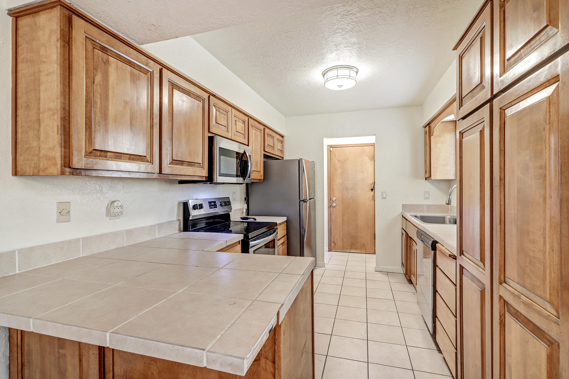 13123 ALICE Avenue NE