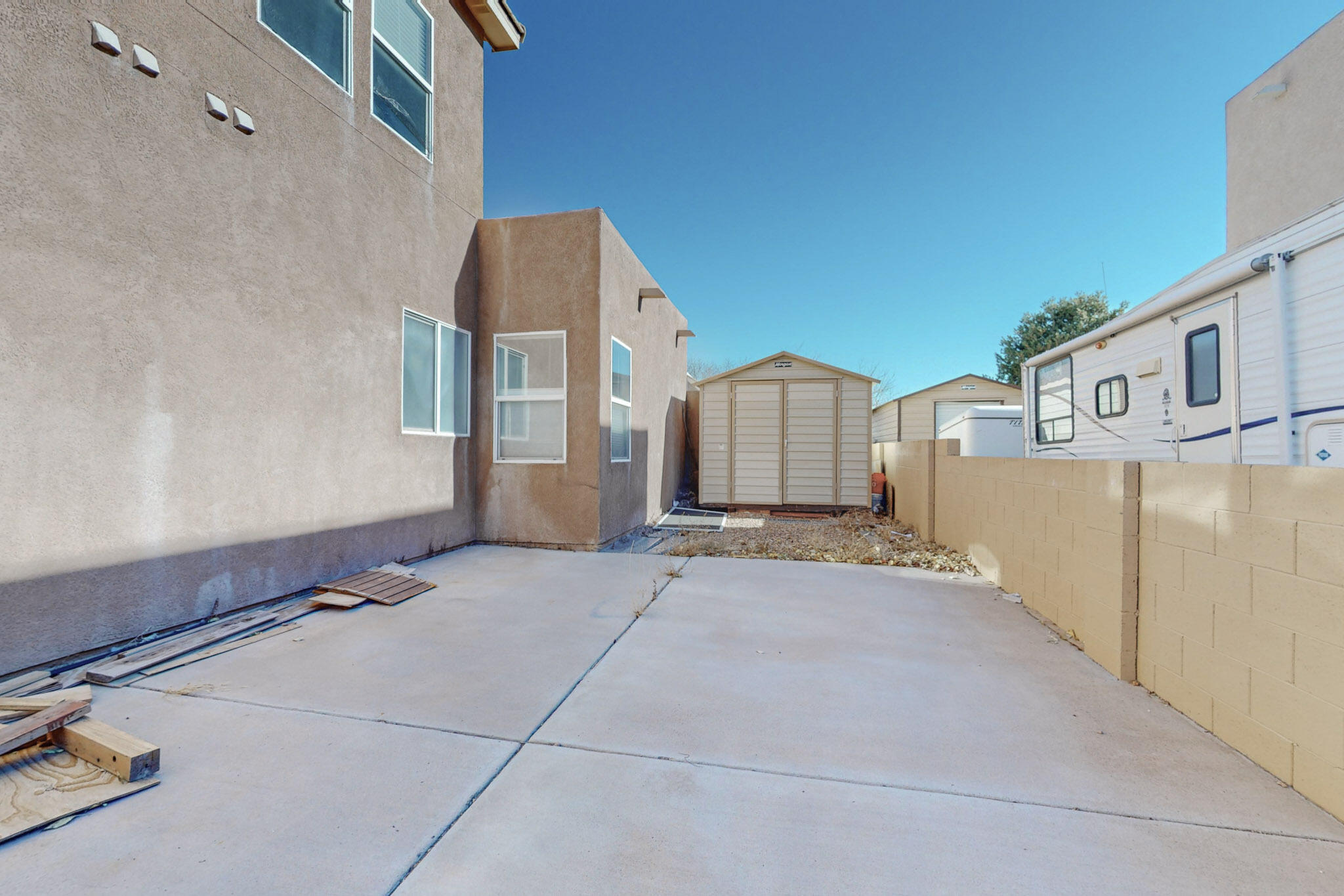 6101 CIELO GRANDE Drive NE