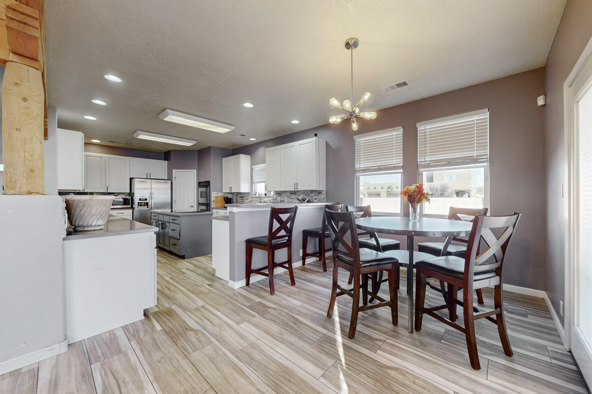 6101 CIELO GRANDE Drive NE