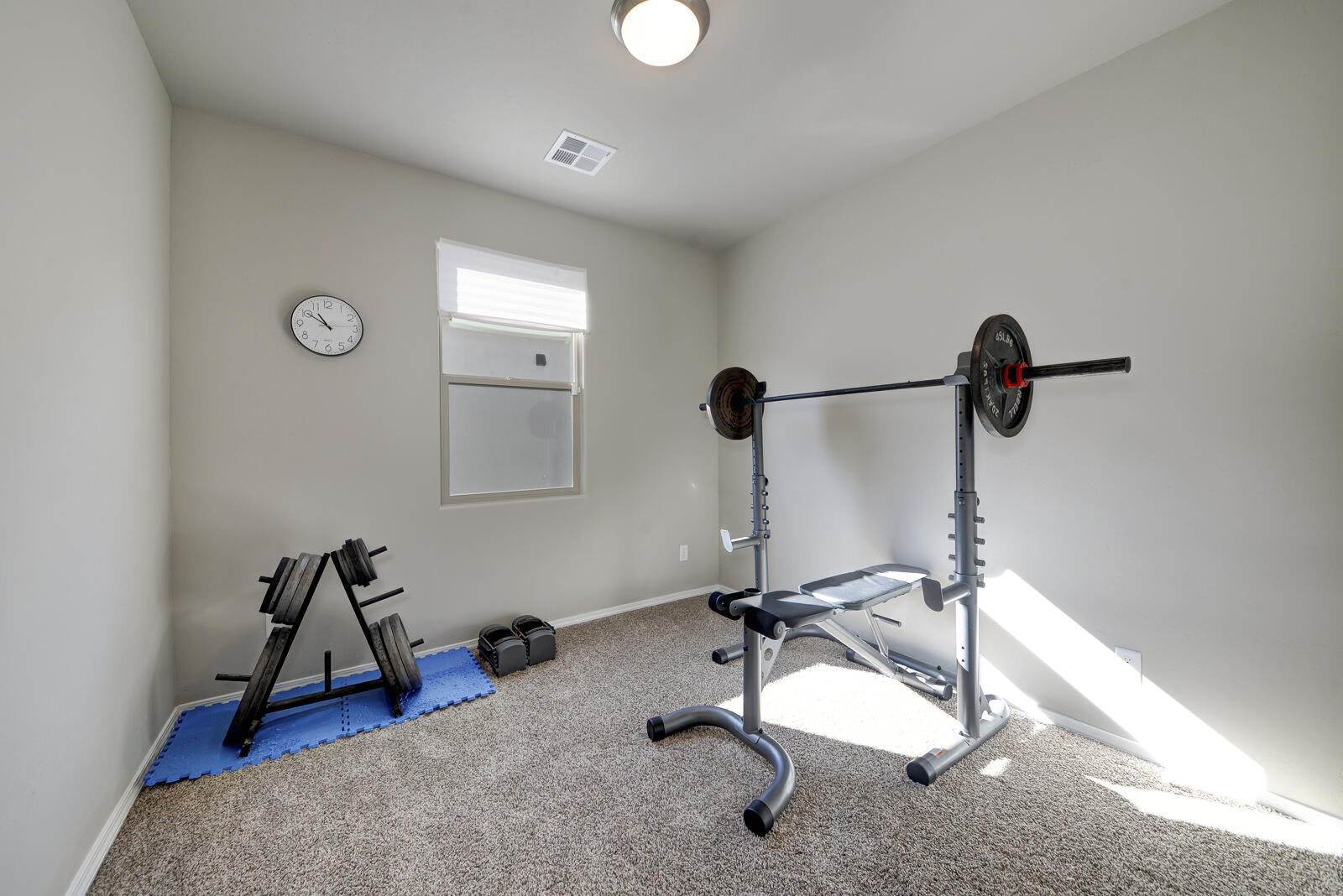 4389 Bald Eagle Loop NE
