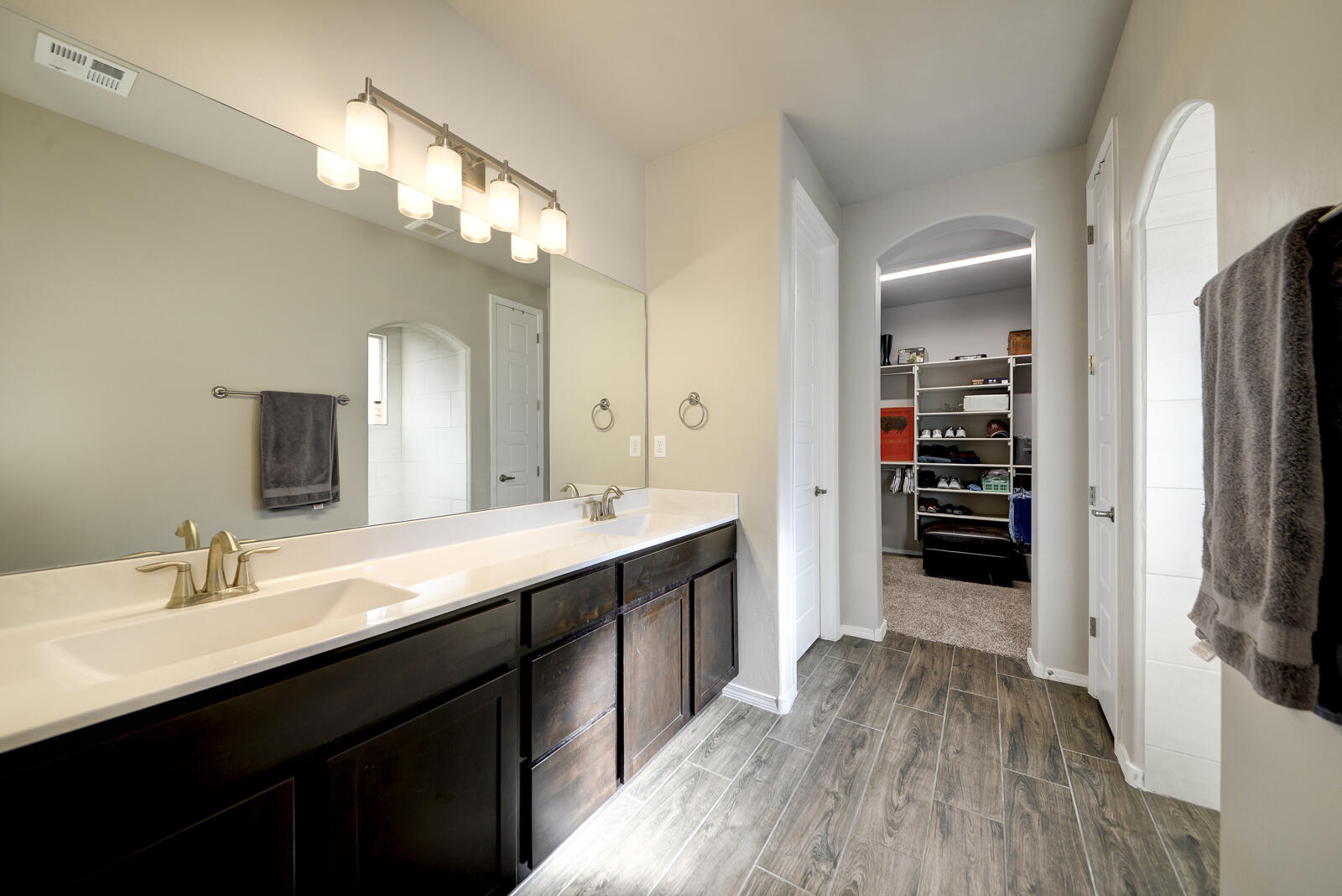 4389 Bald Eagle Loop NE