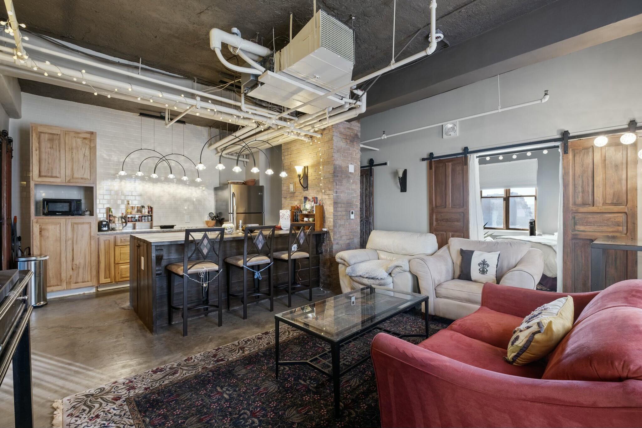219 CENTRAL Avenue NW 609