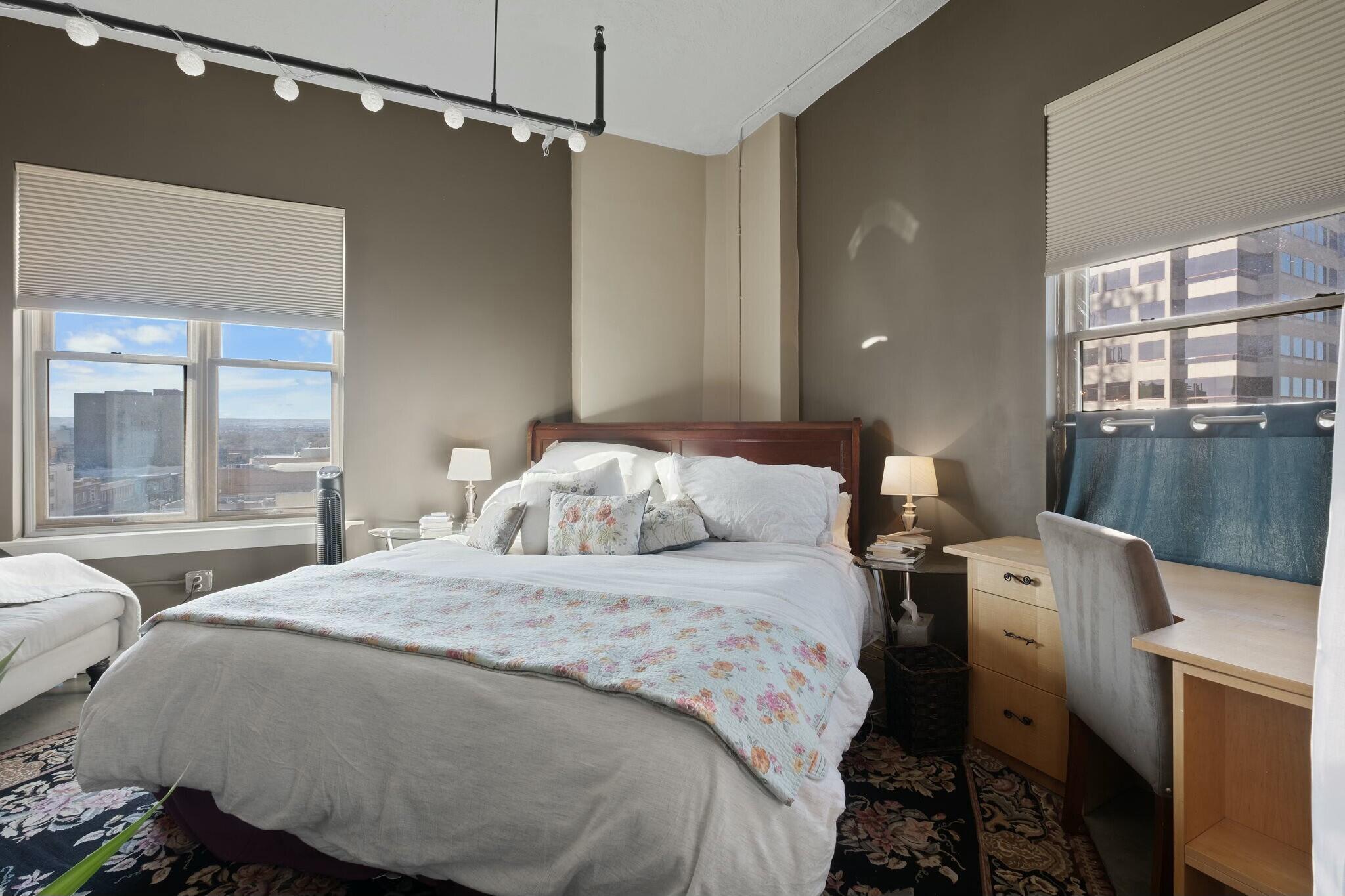 219 CENTRAL Avenue NW 609