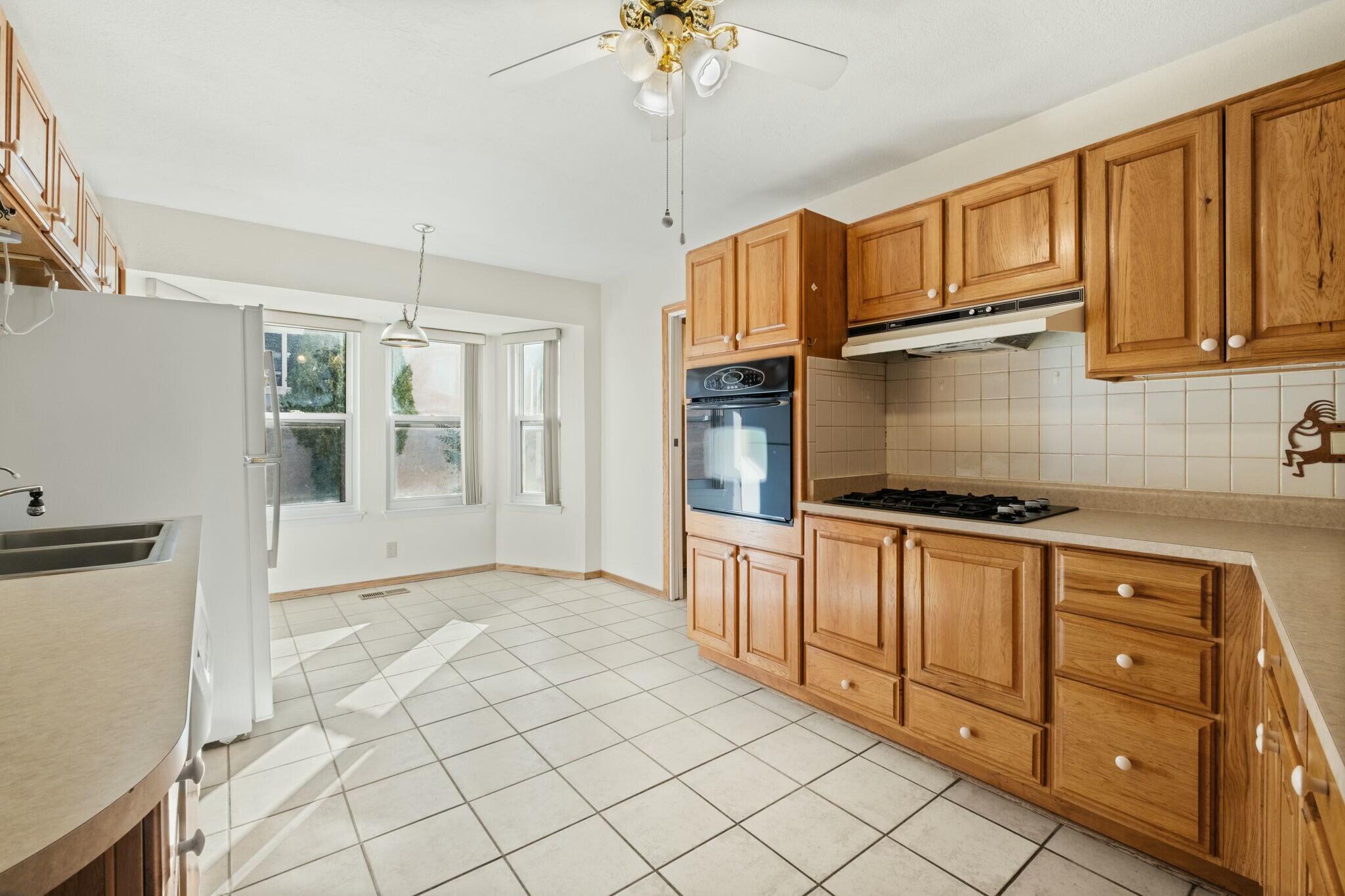 12105 WOODLAND Avenue NE