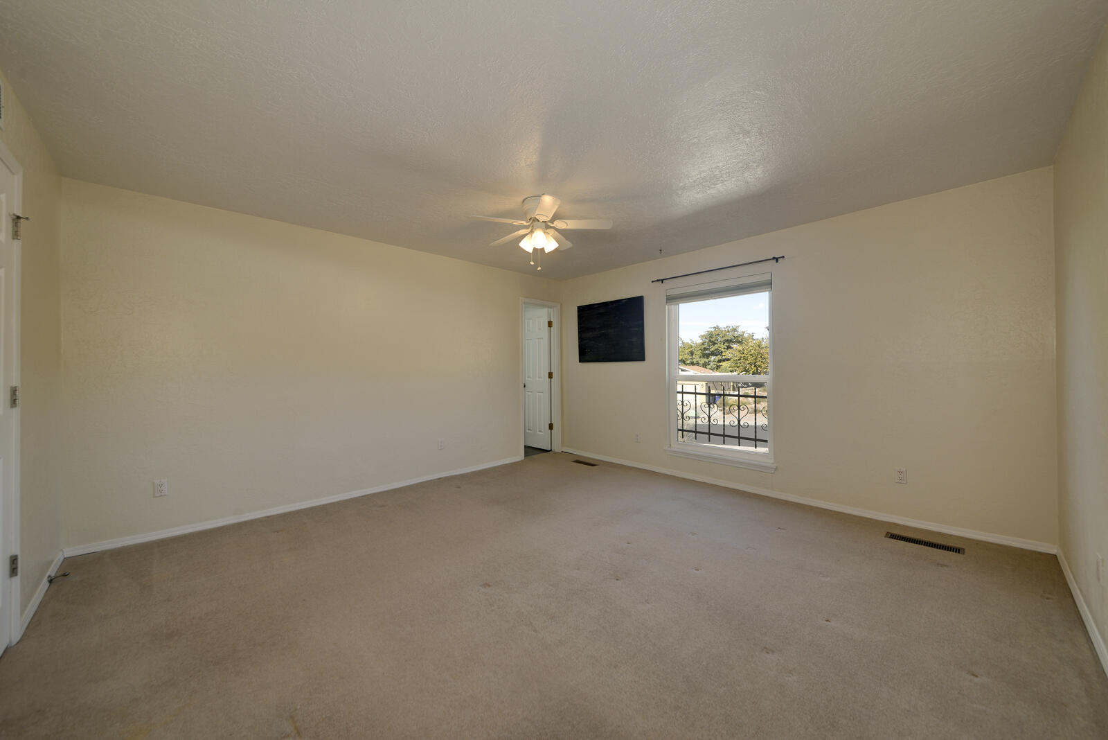 13006 Blue Corn Maiden Trail NE