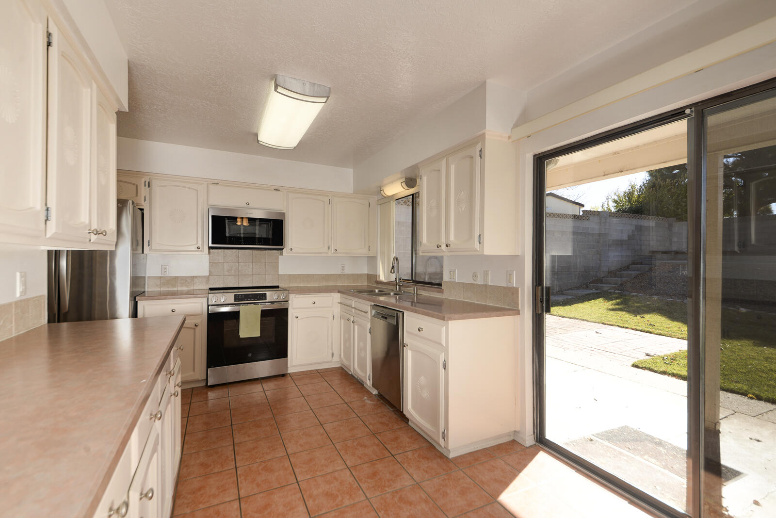 13006 Blue Corn Maiden Trail NE