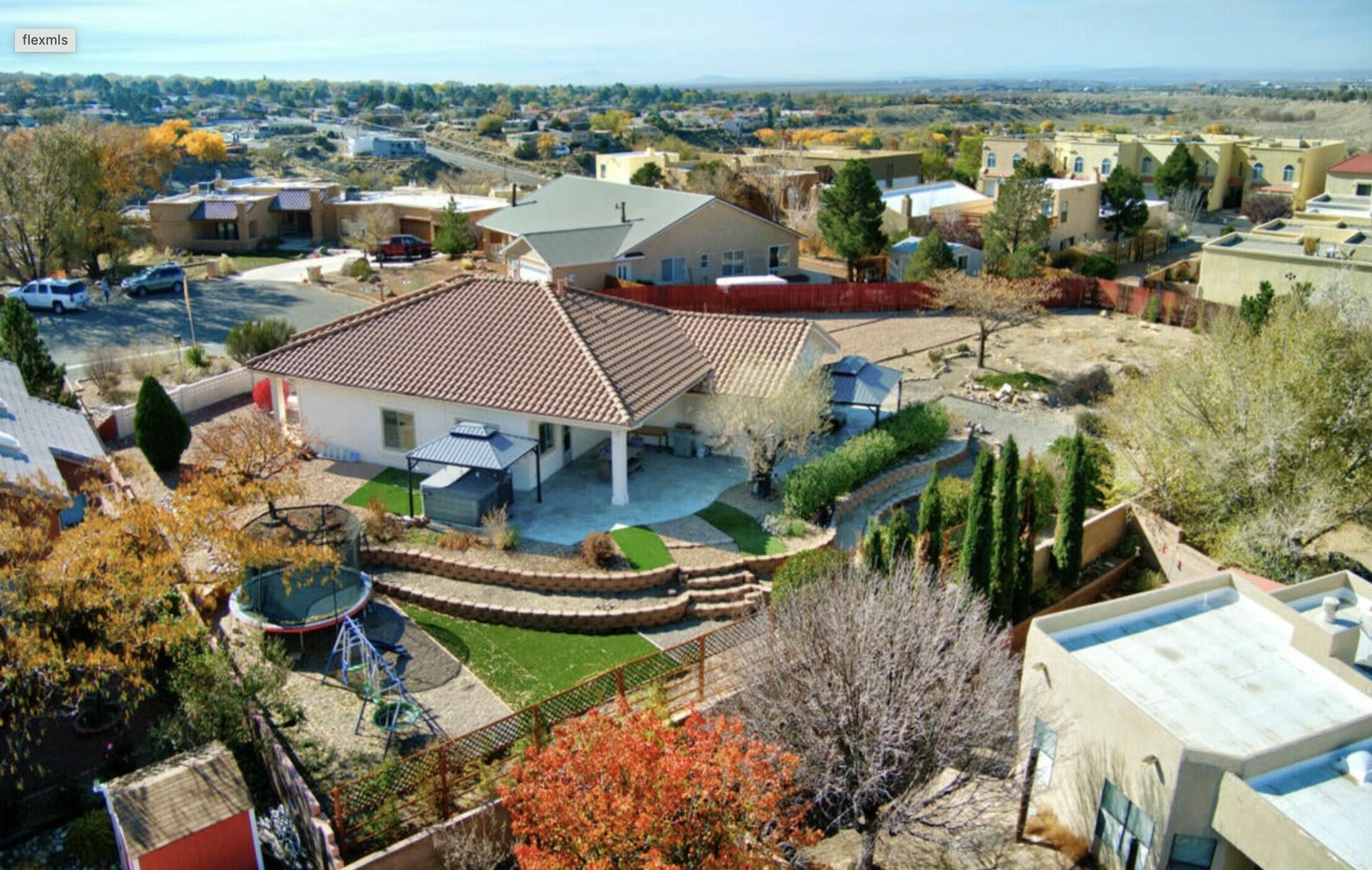 13705 POINSETTIA Court SE