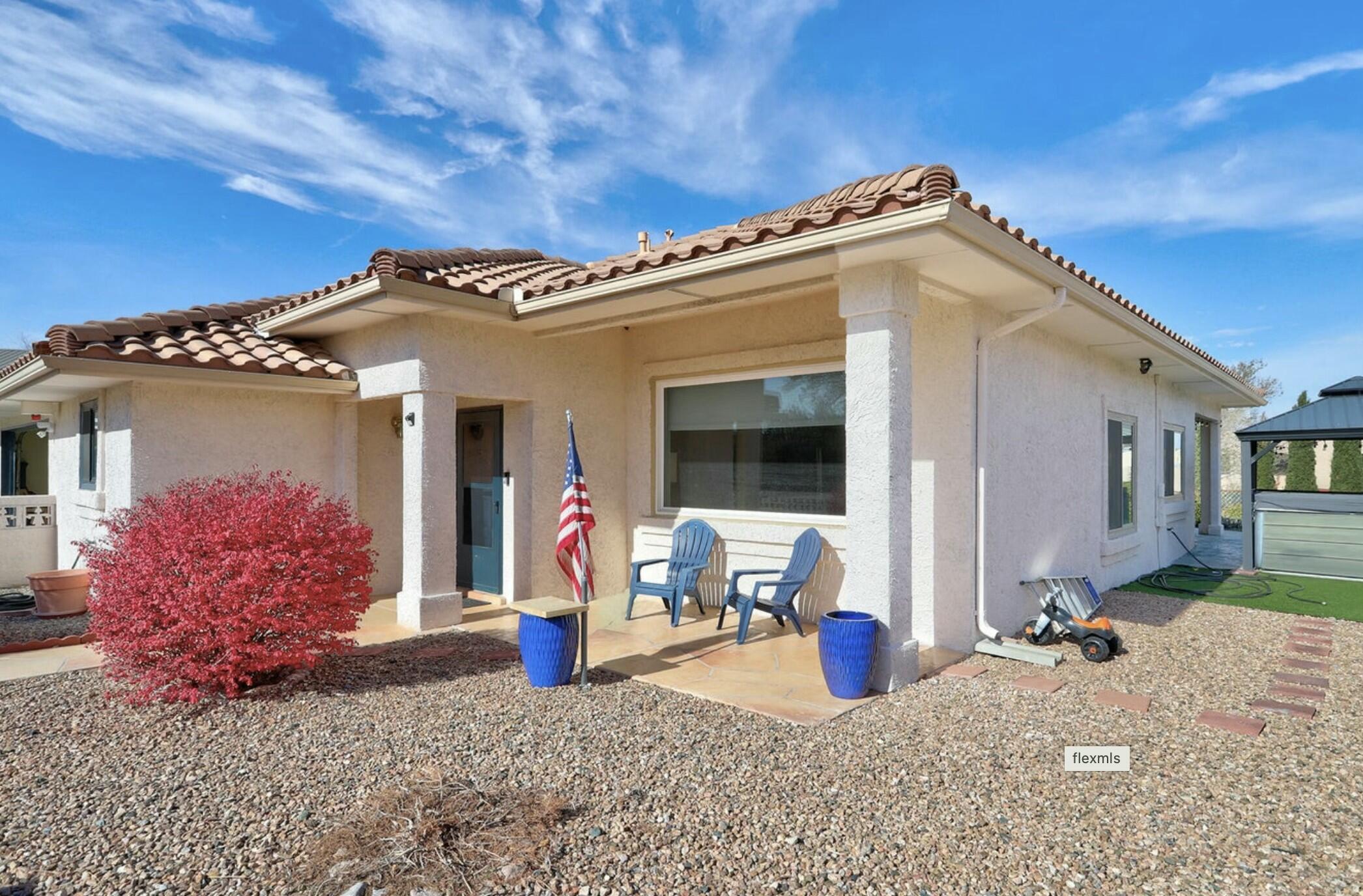 13705 POINSETTIA Court SE