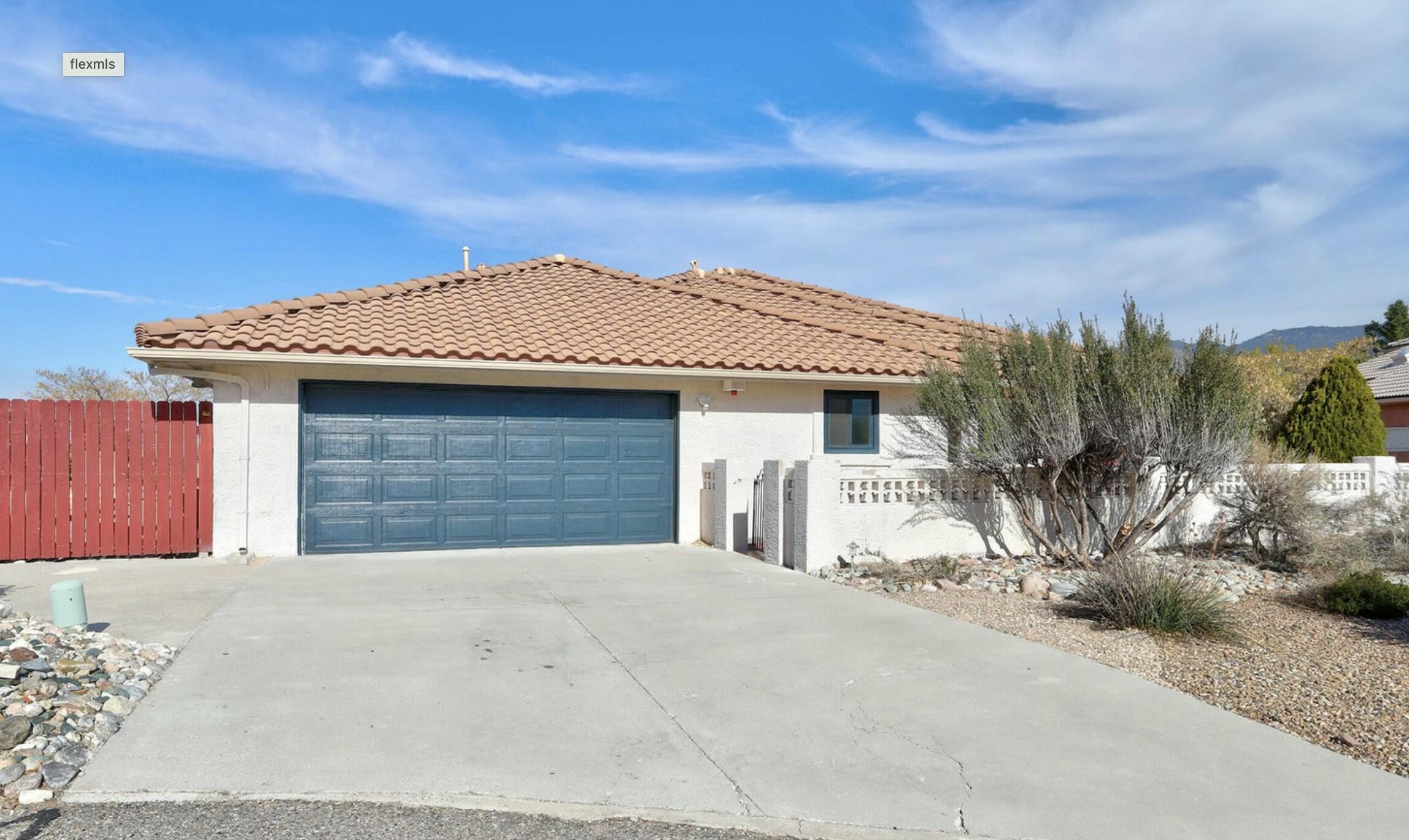 13705 POINSETTIA Court SE