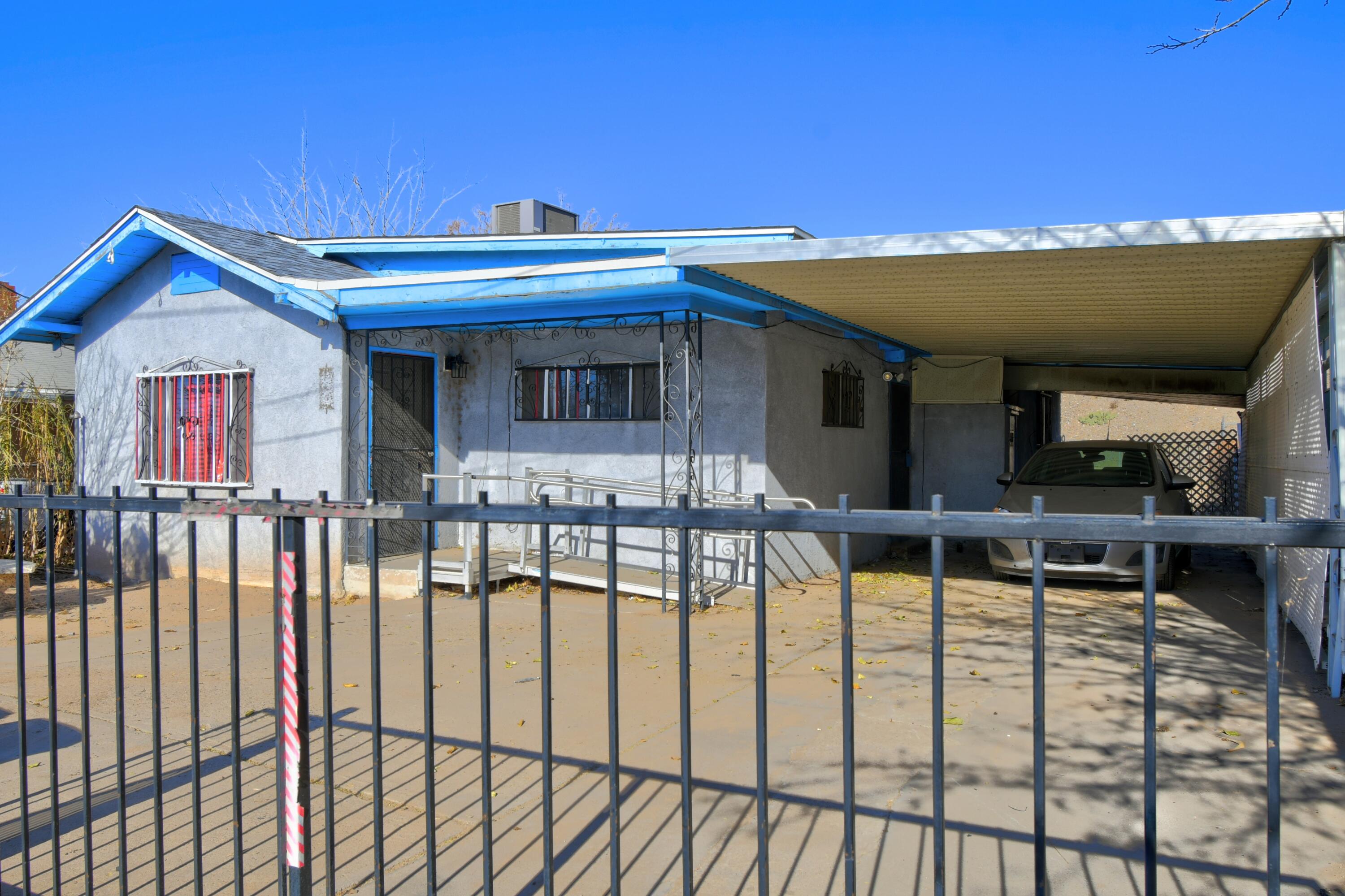 709 SANTA FE Avenue SE