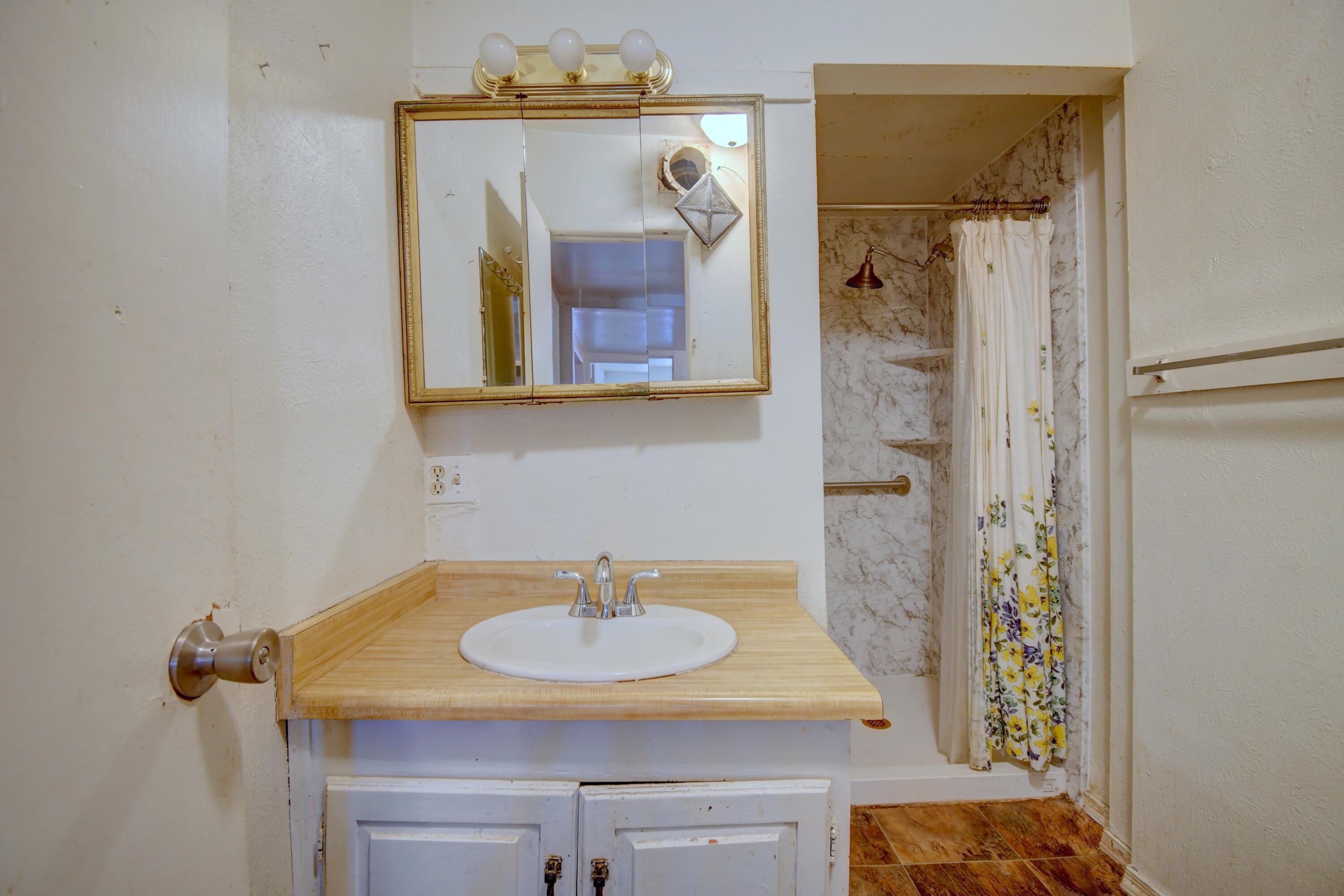 709 SANTA FE Avenue SE