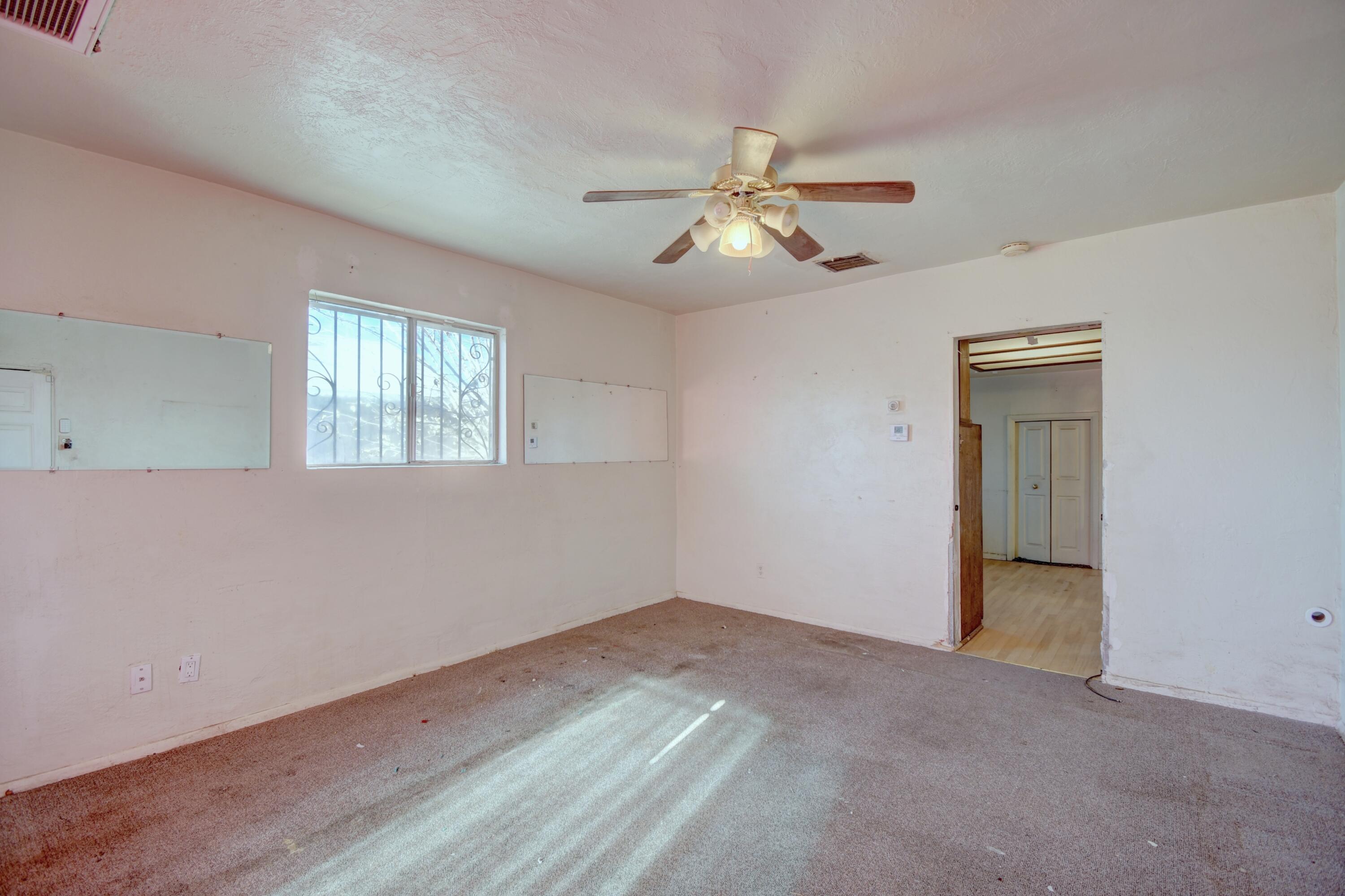 709 SANTA FE Avenue SE