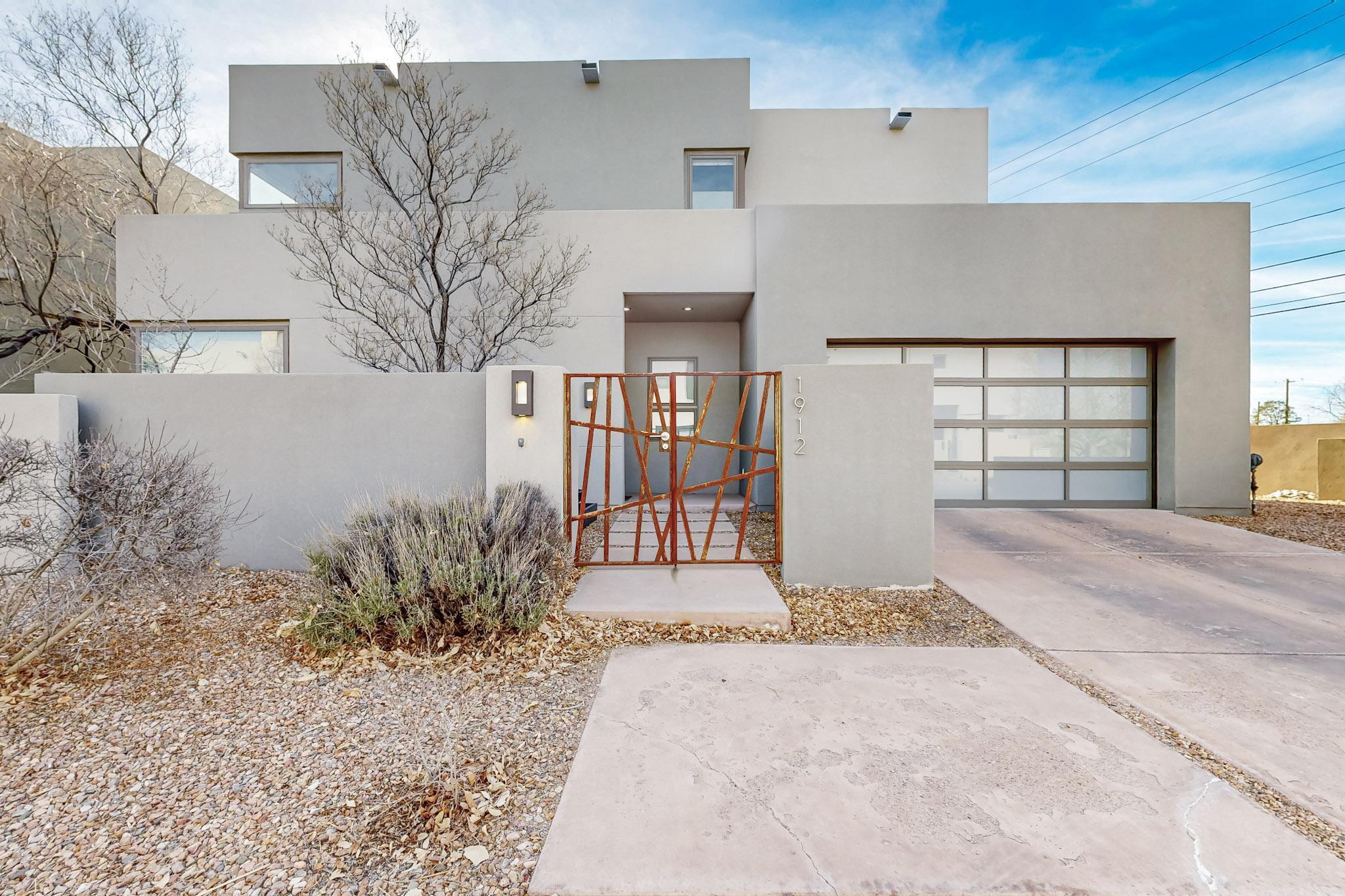 1912 RIO GRANDE Boulevard NW