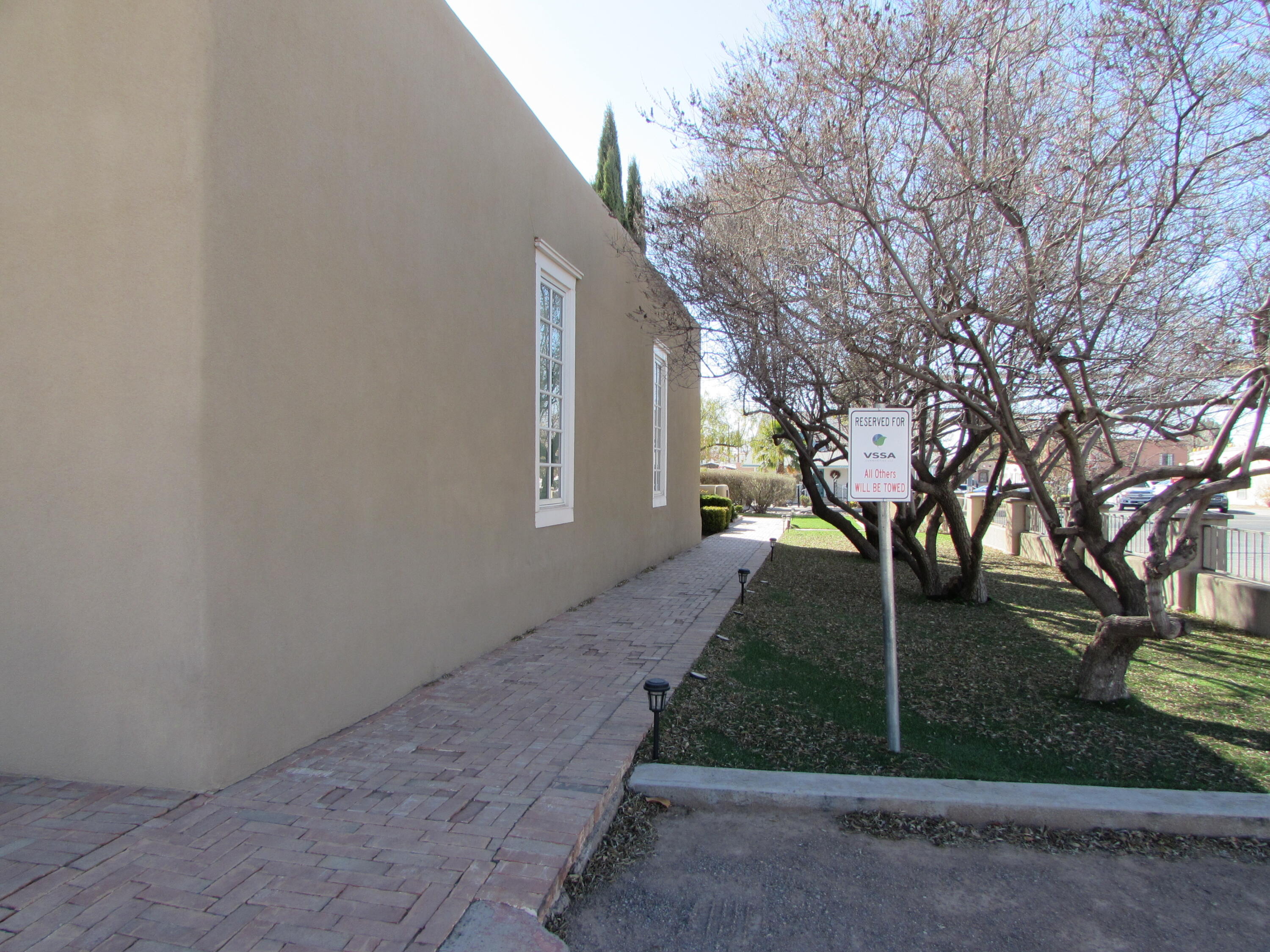 1885 Boutz Road