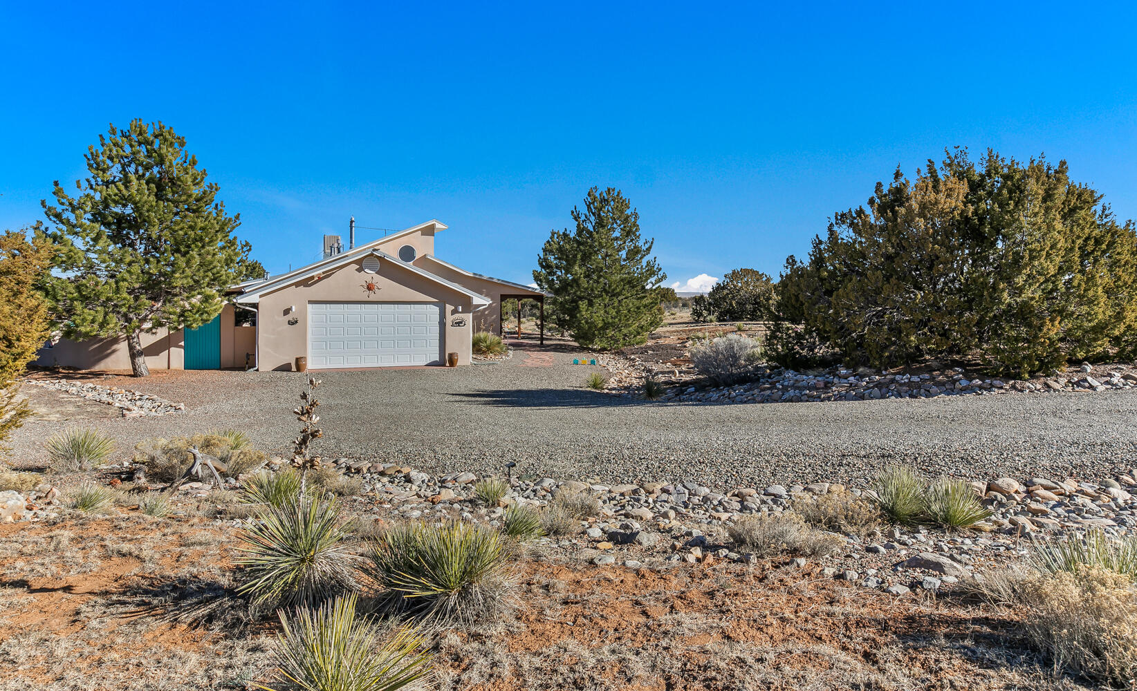 6 Kiowa Court
