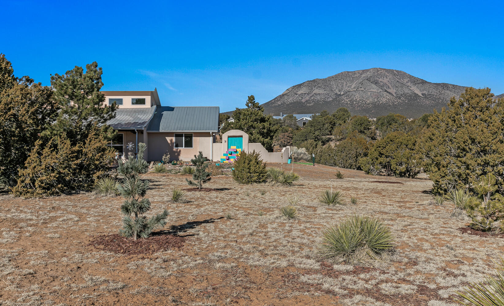 6 Kiowa Court