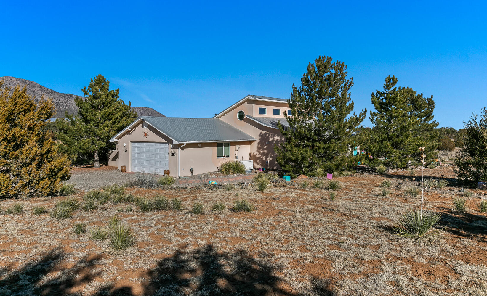 6 Kiowa Court