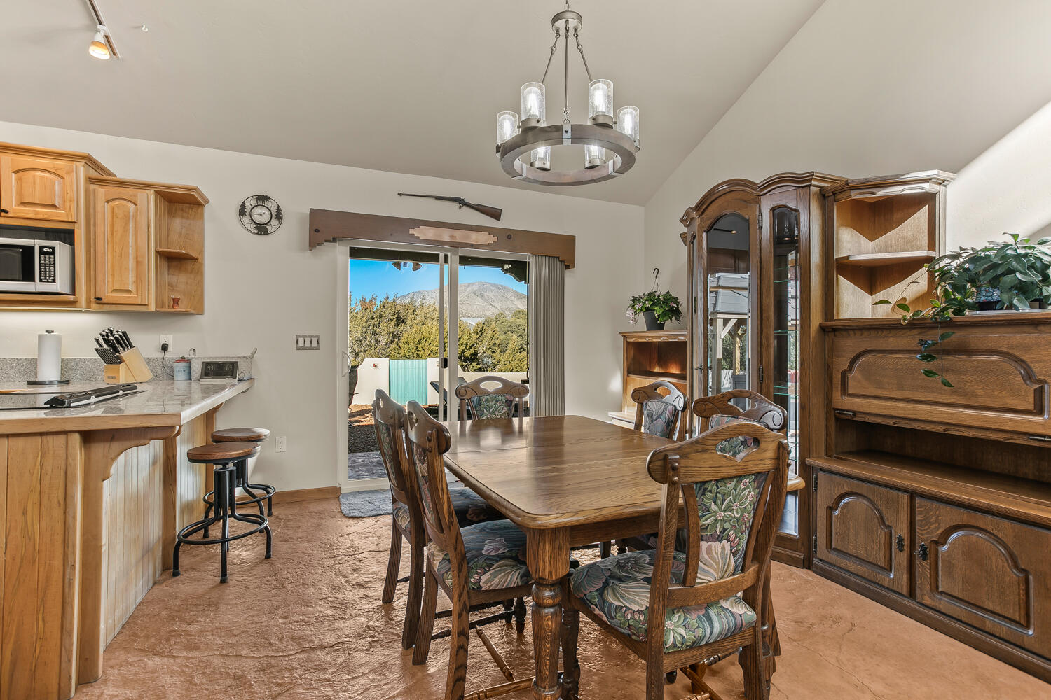 6 Kiowa Court