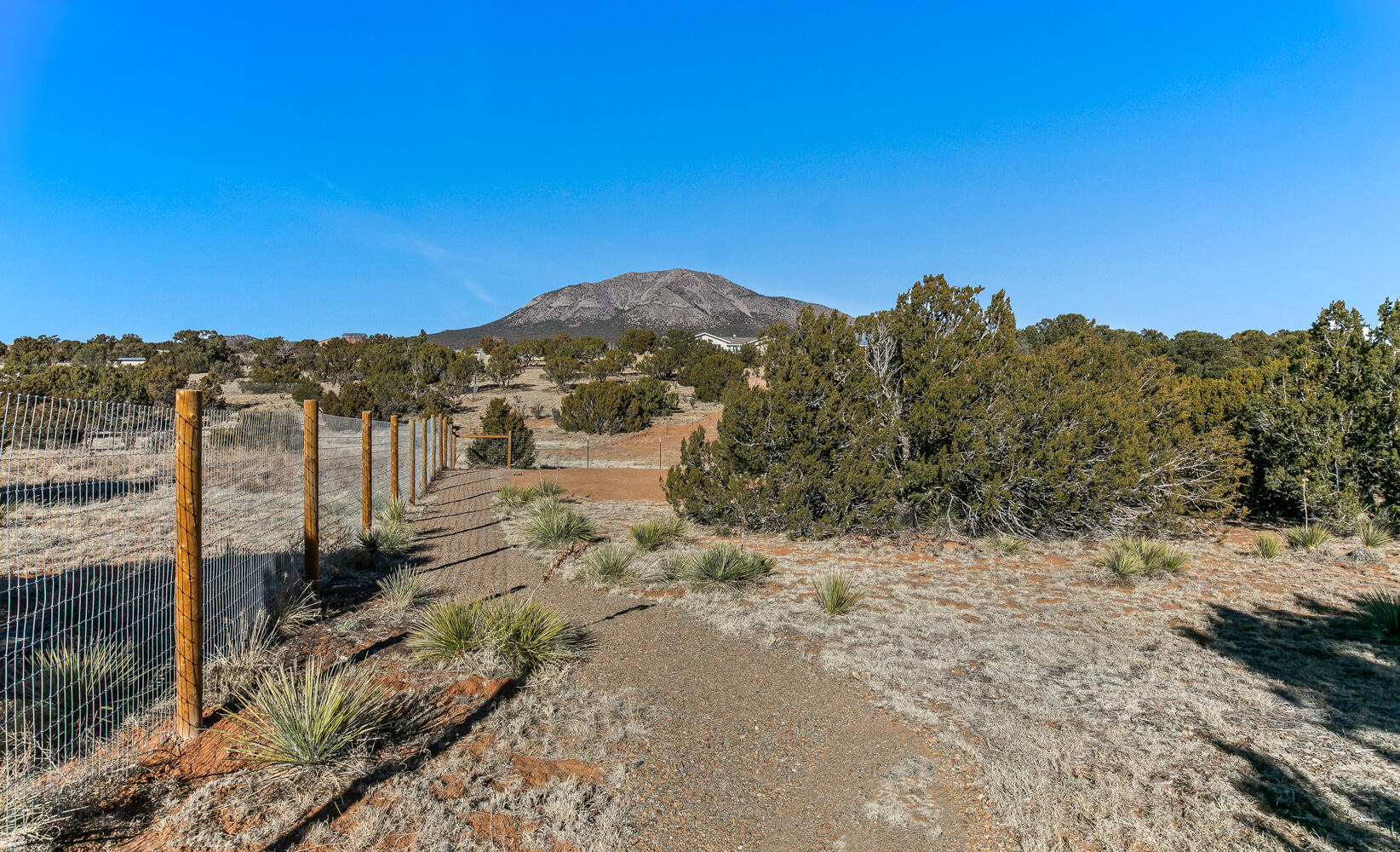 6 Kiowa Court