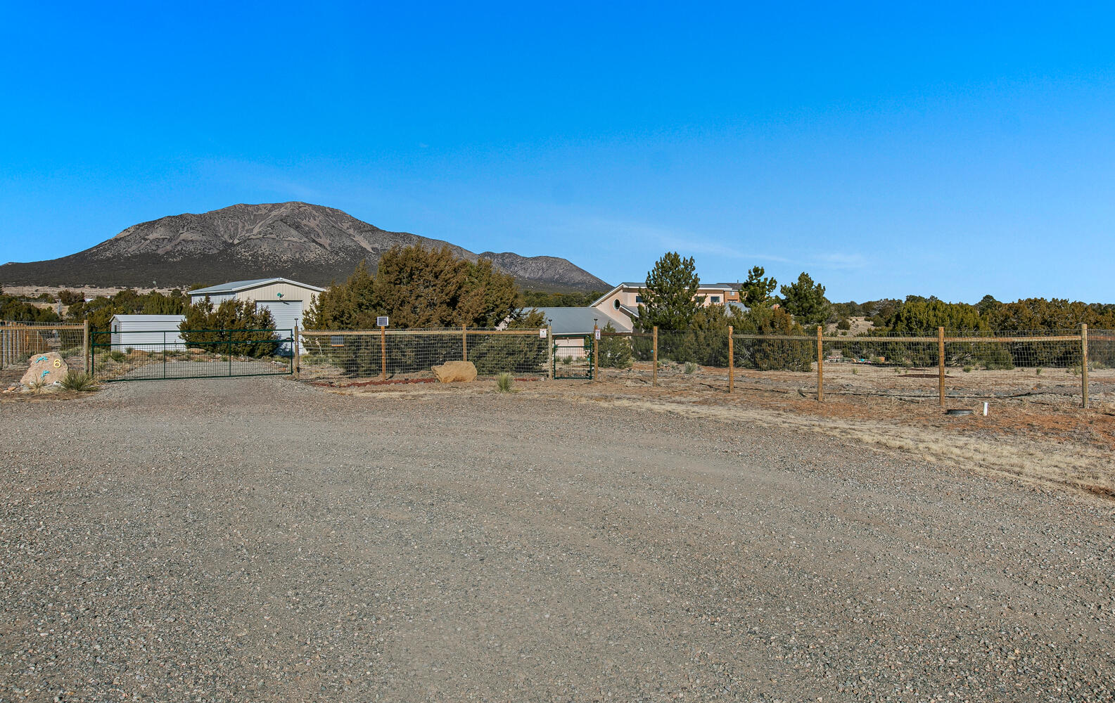 6 Kiowa Court