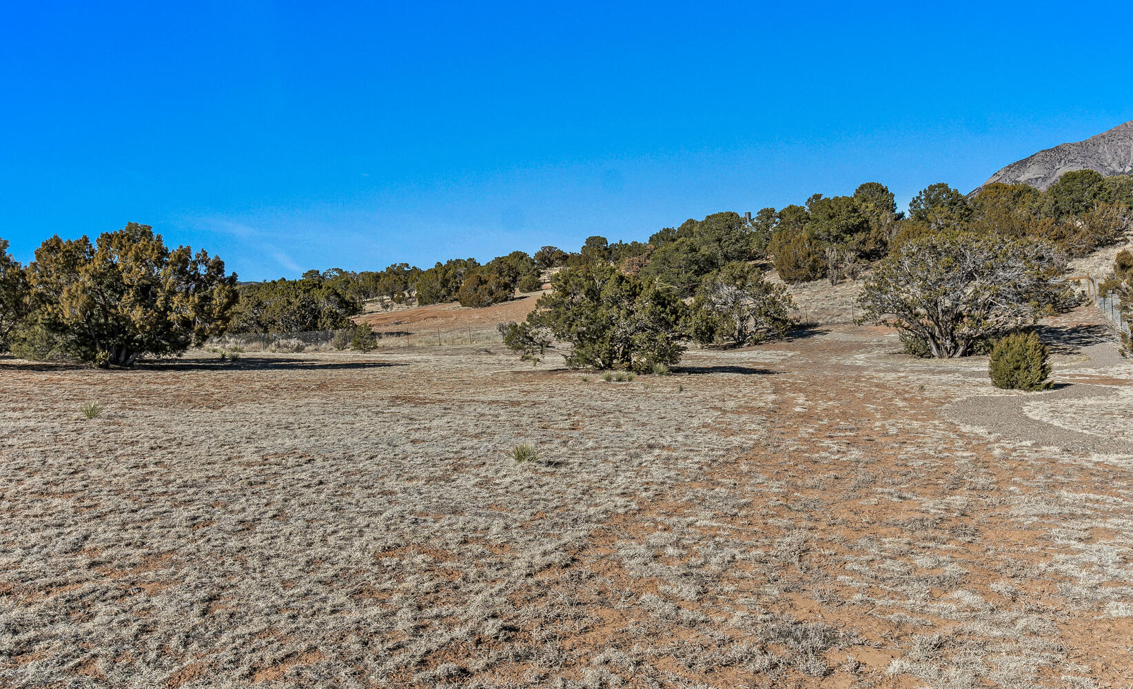 6 Kiowa Court