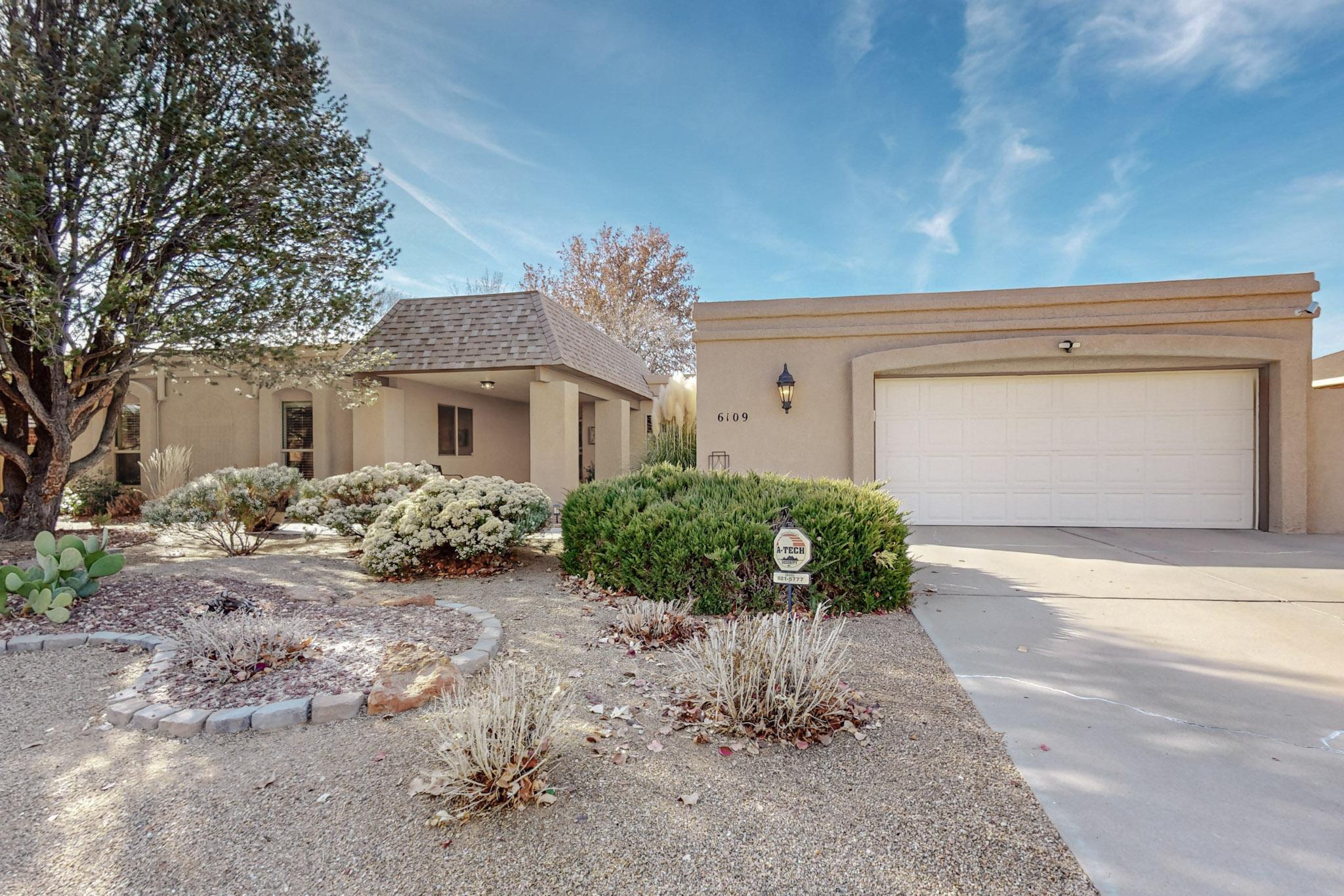 6109 PADRE Court NE