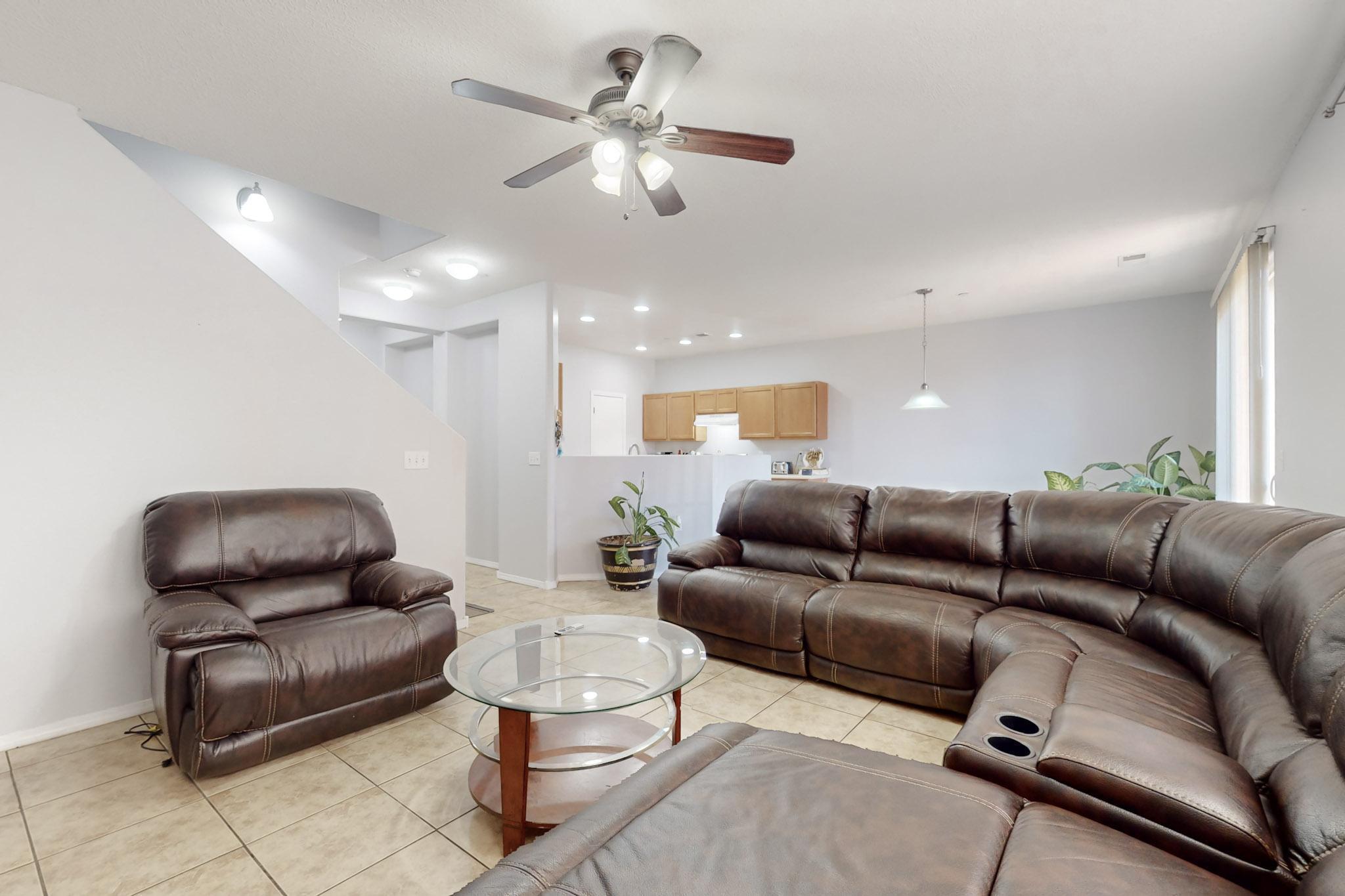 601 MENAUL Boulevard NE