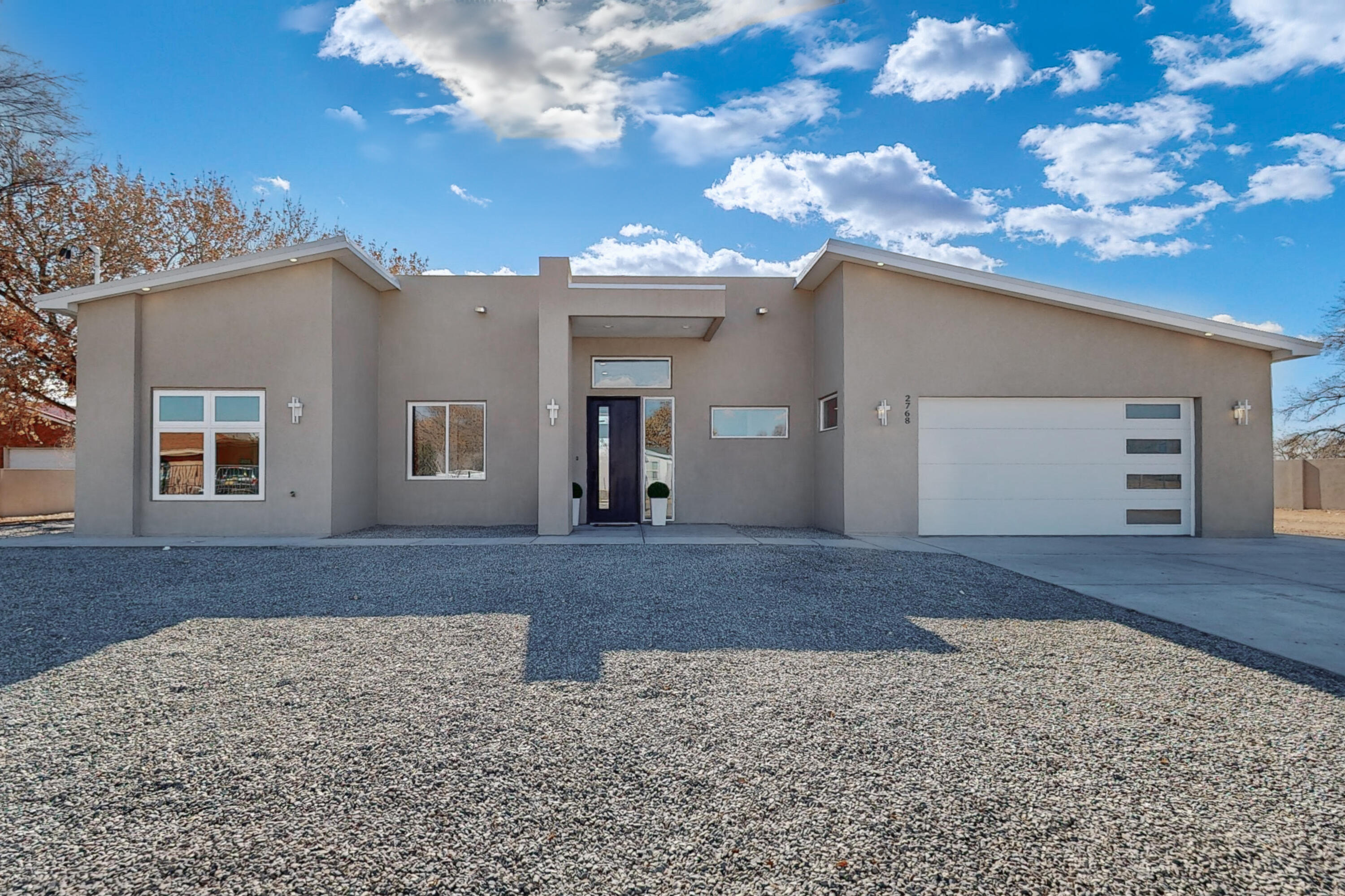 2768 DEL NORTE Drive SW