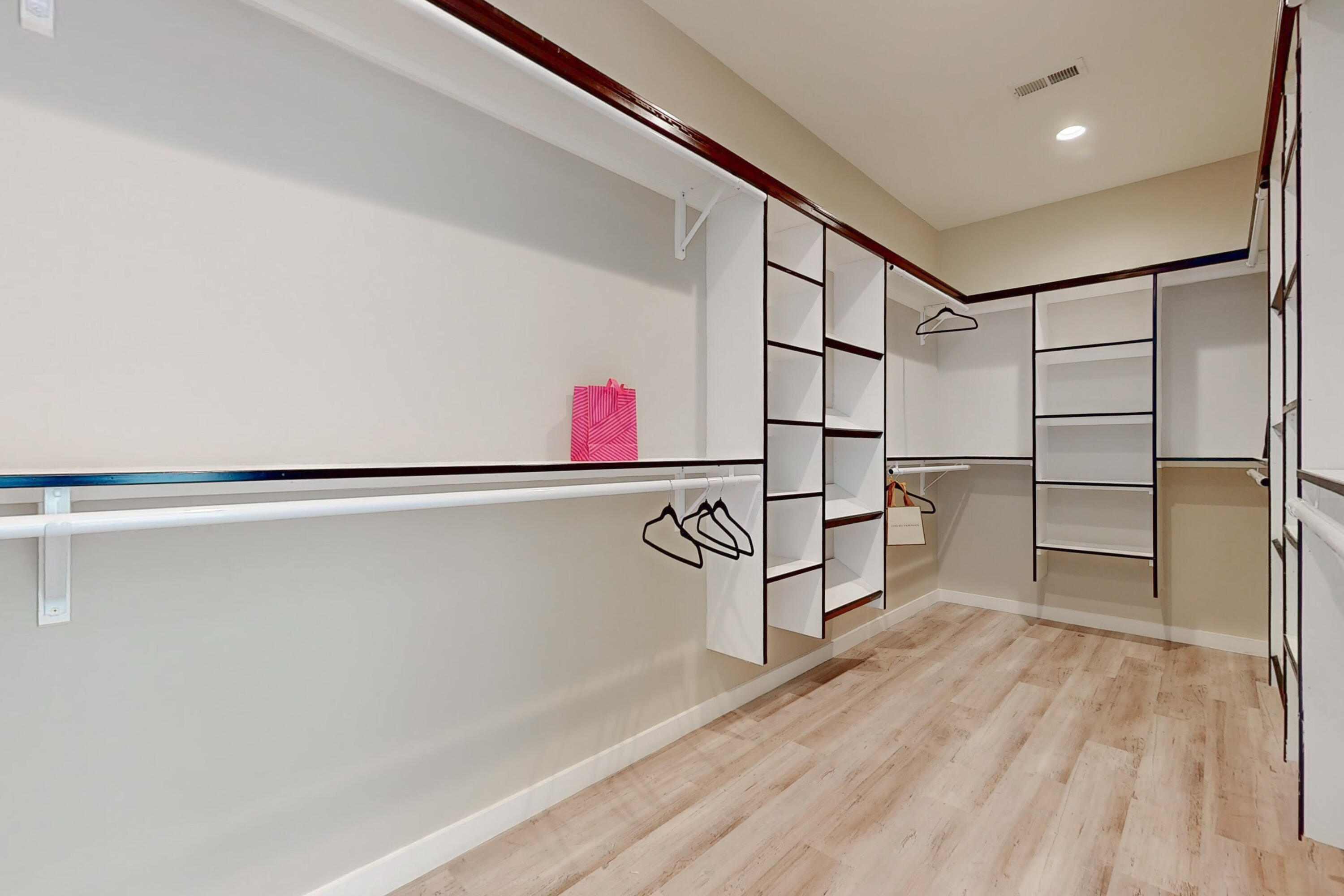 2768 DEL NORTE Drive SW