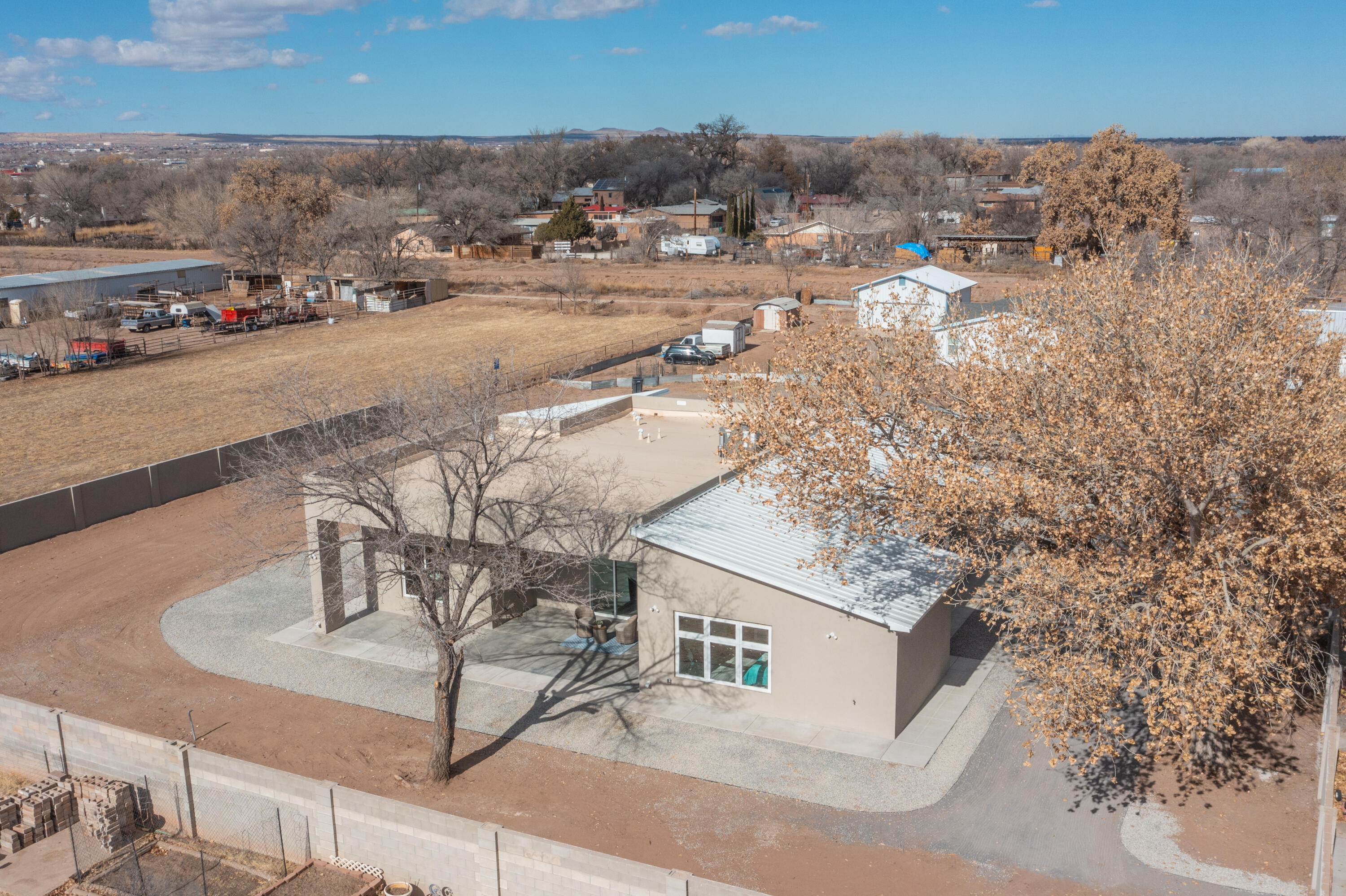 2768 DEL NORTE Drive SW