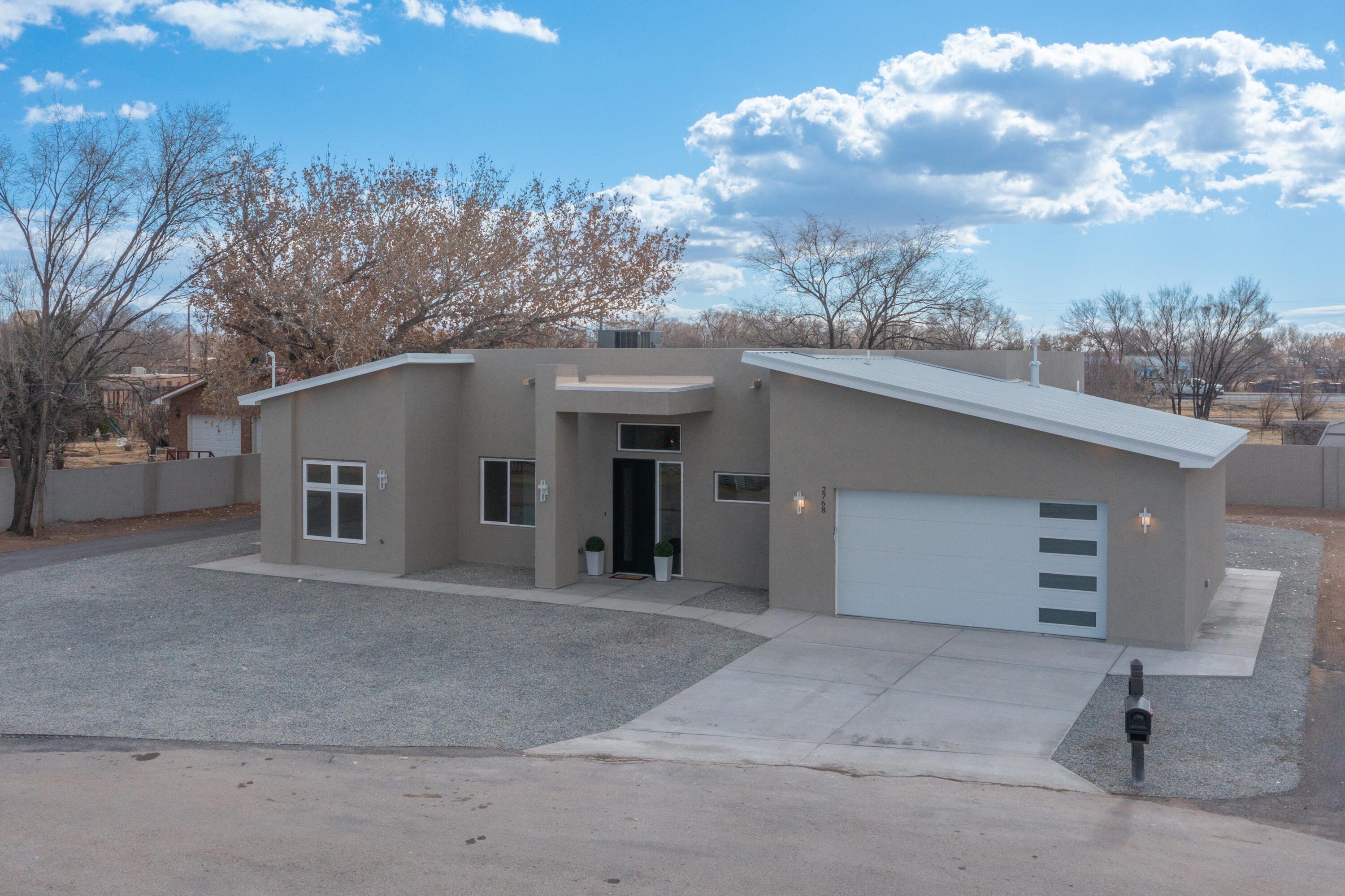 2768 DEL NORTE Drive SW