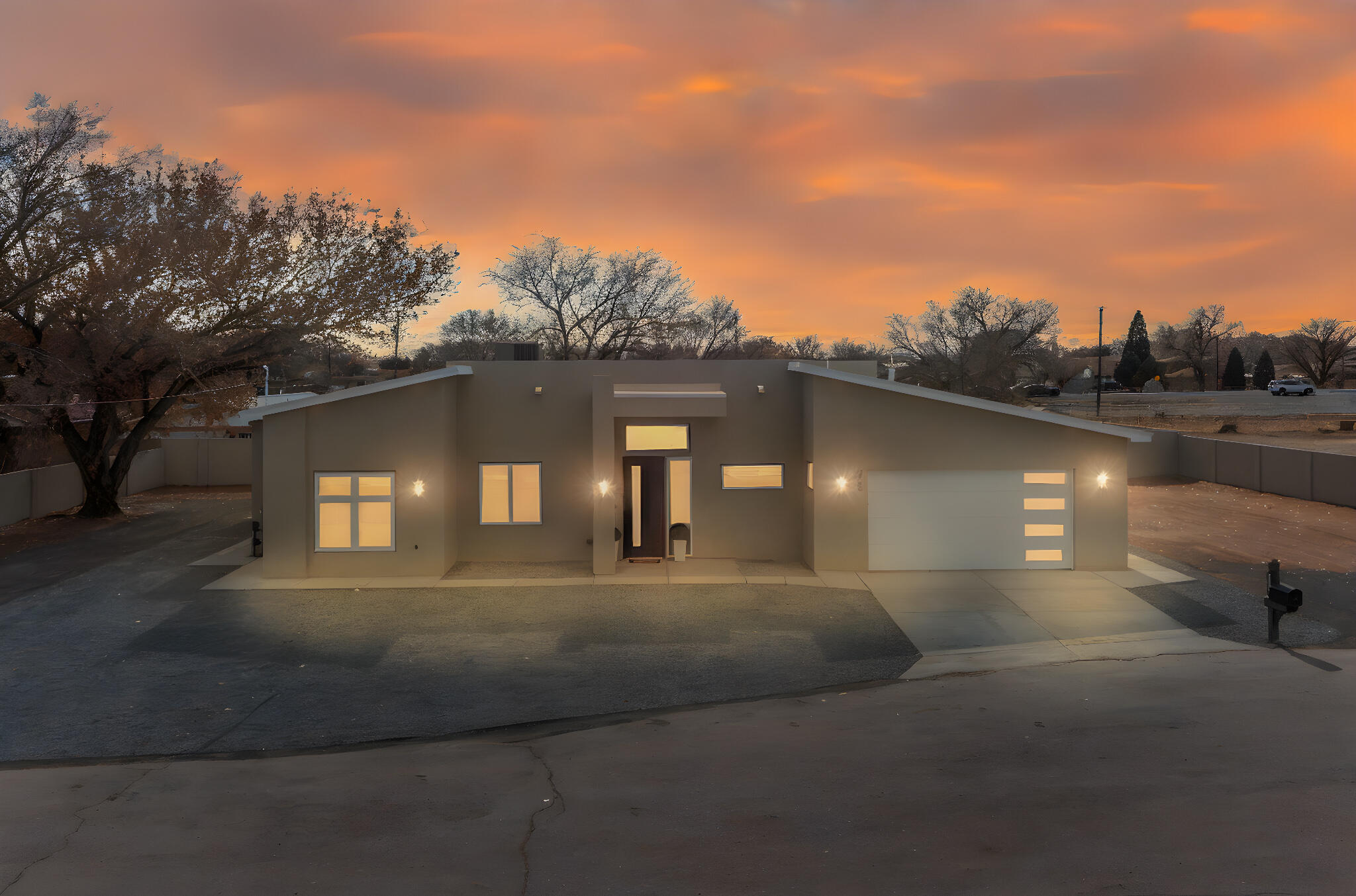2768 DEL NORTE Drive SW