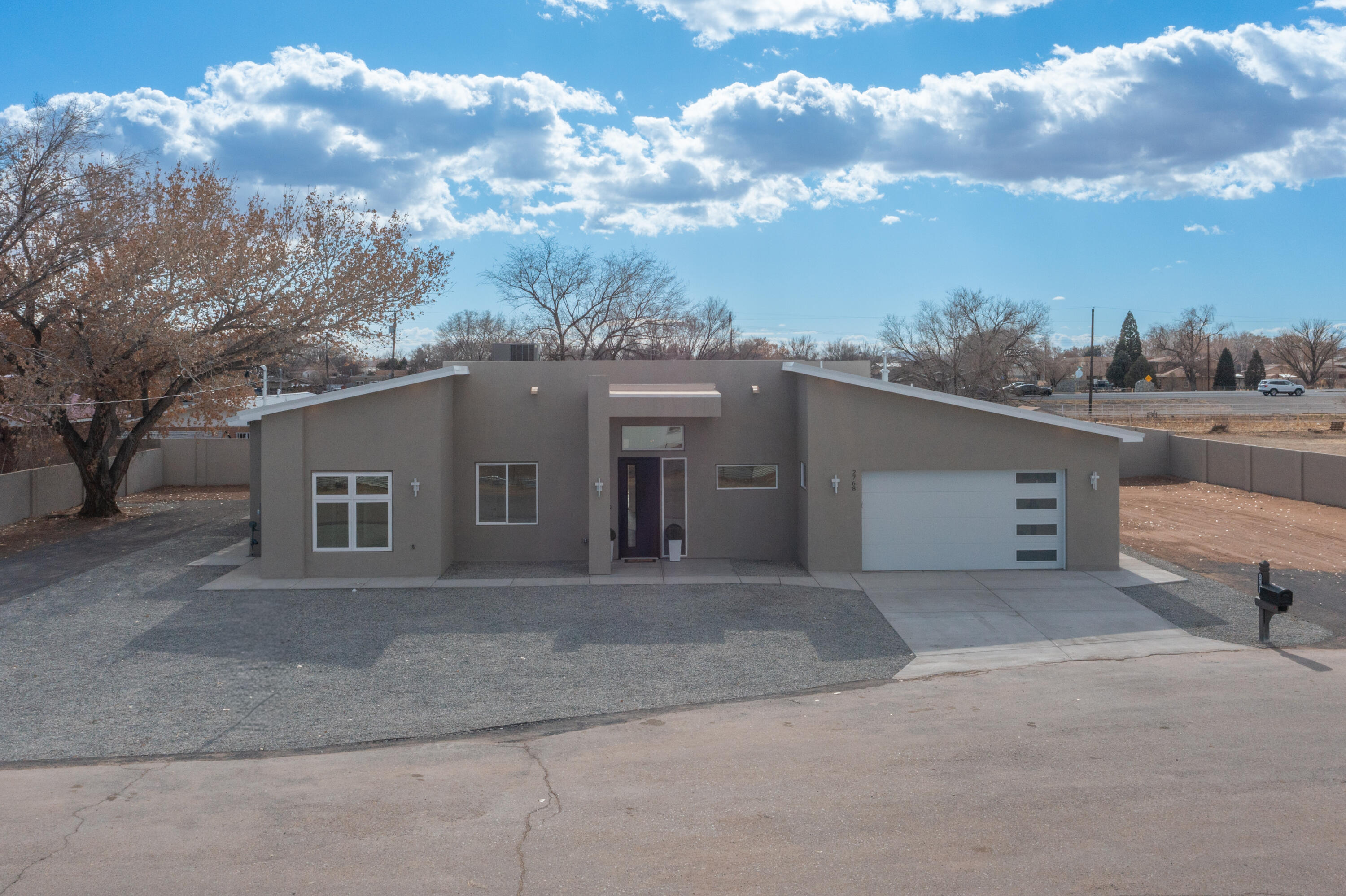 2768 DEL NORTE Drive SW
