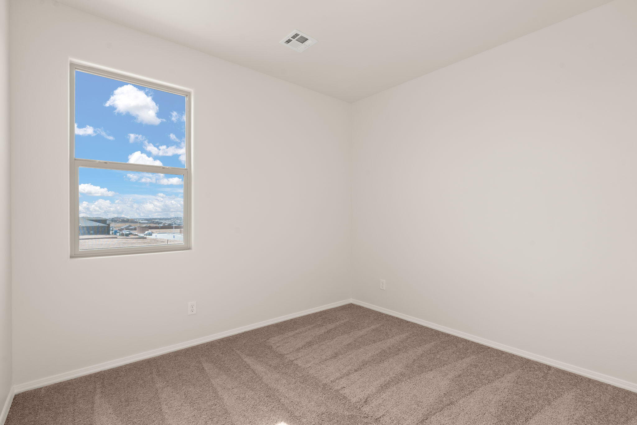 1665 Tierra Del Norte Loop