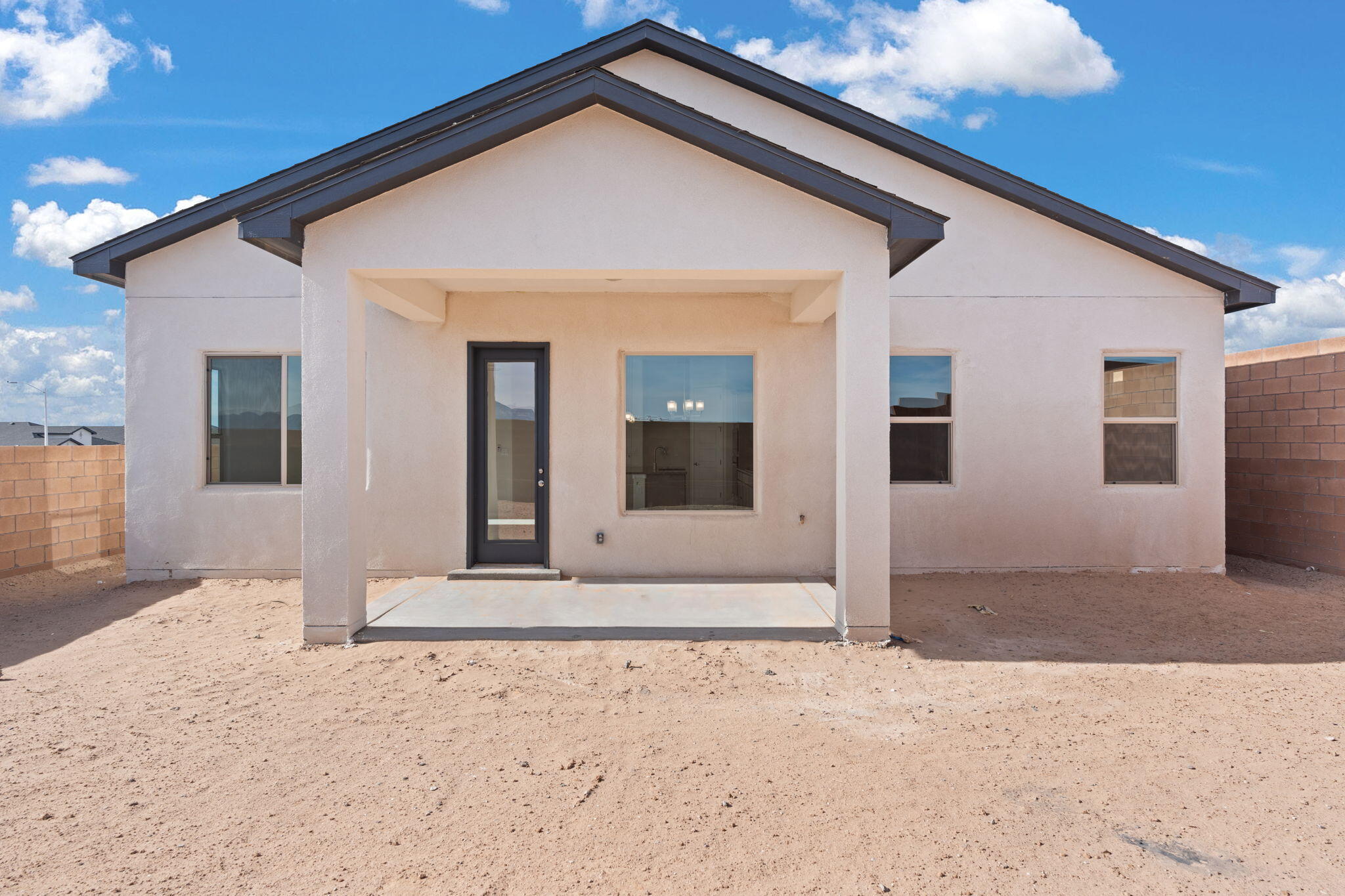 1665 Tierra Del Norte Loop