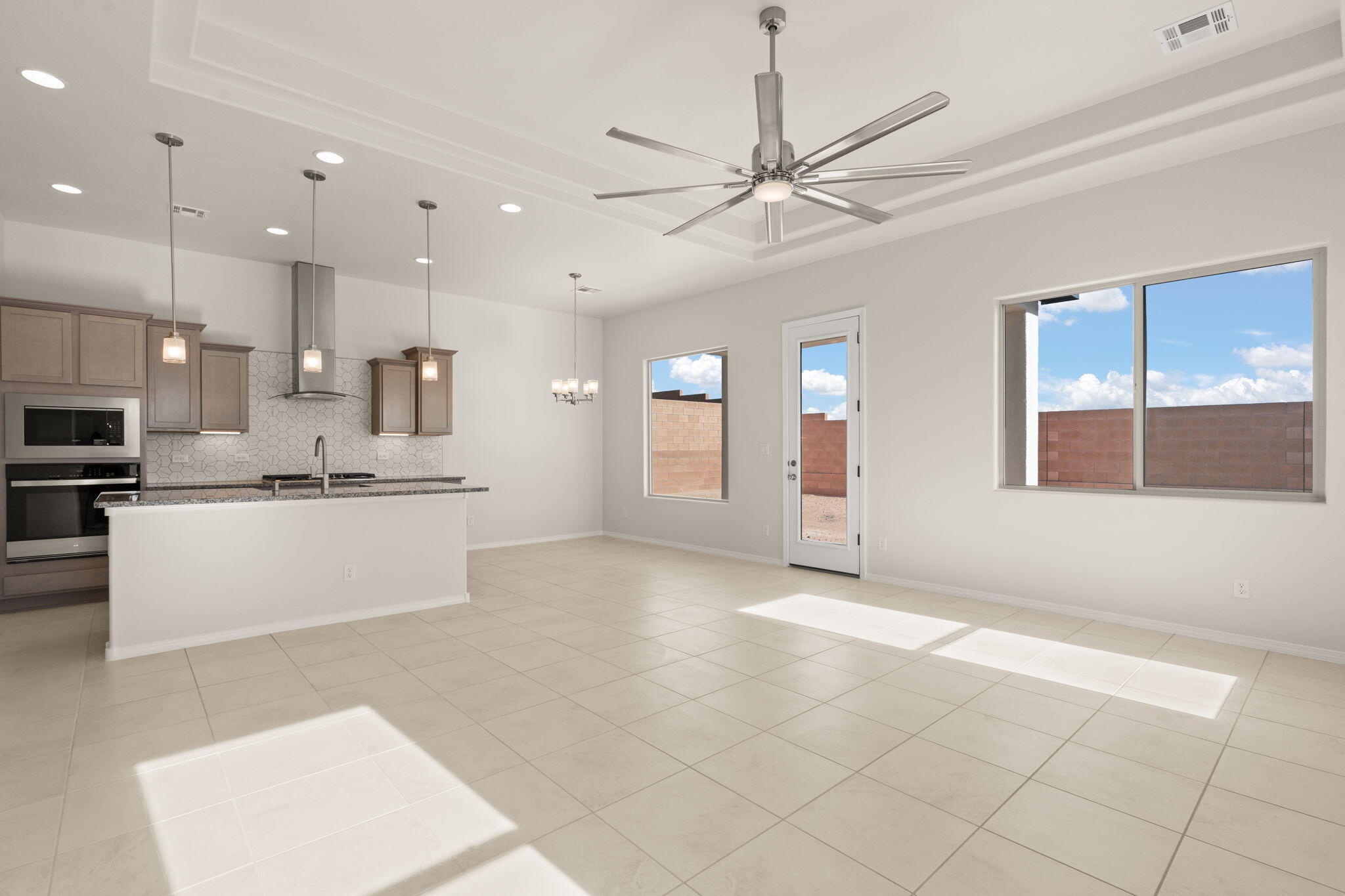 1665 Tierra Del Norte Loop