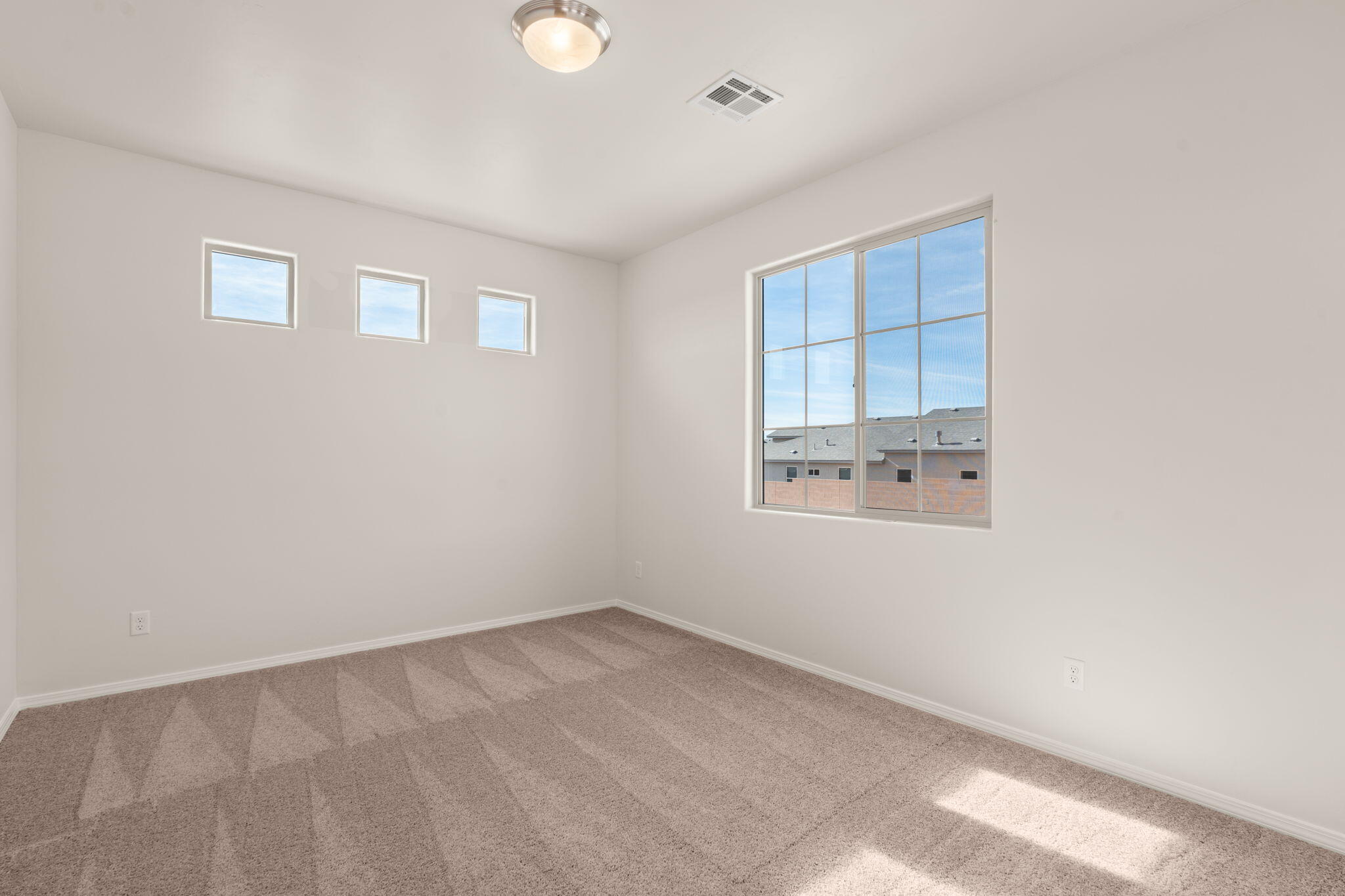 1665 Tierra Del Norte Loop