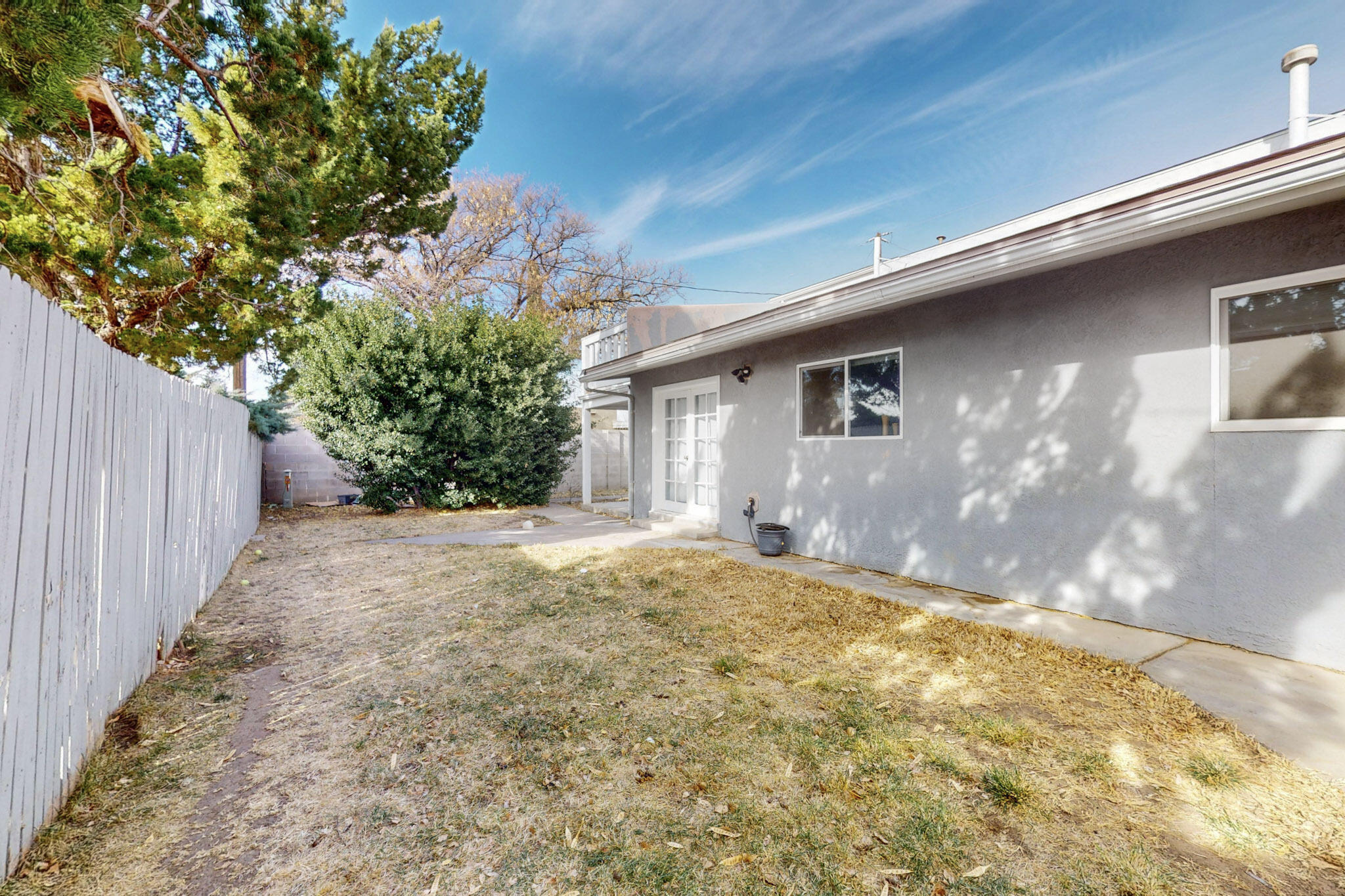 3805 GARCIA Street NE