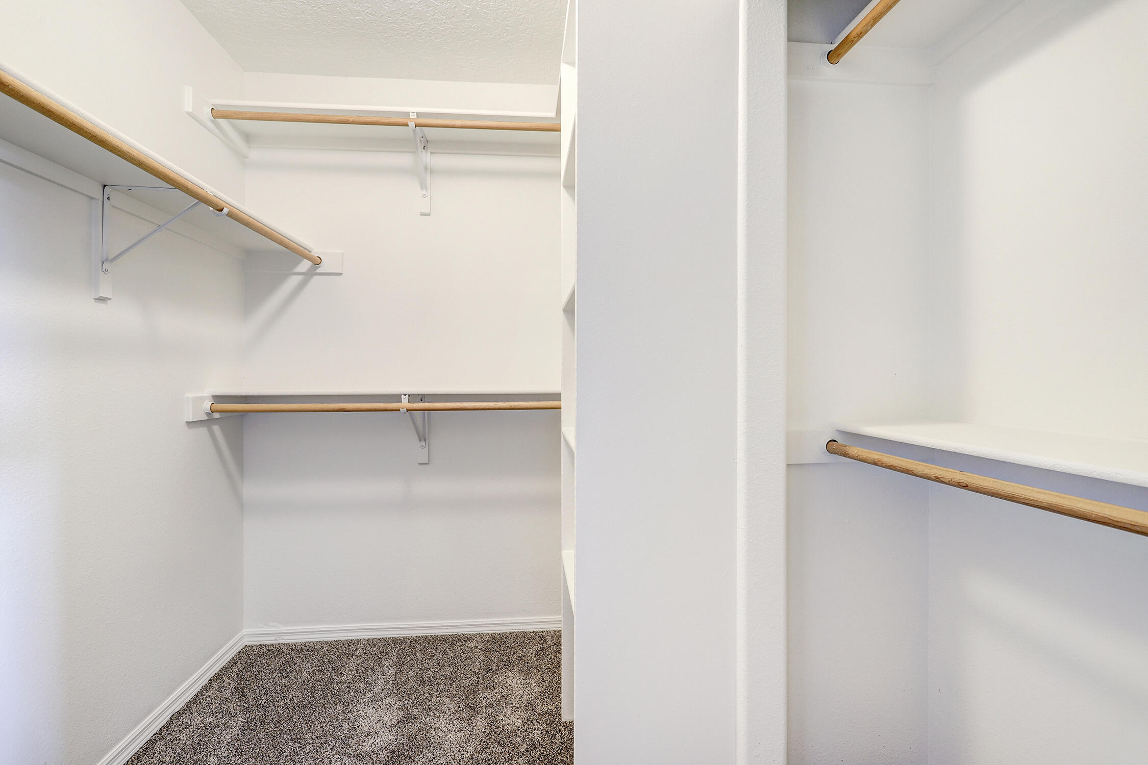 1316 Vista Centro Drive SW